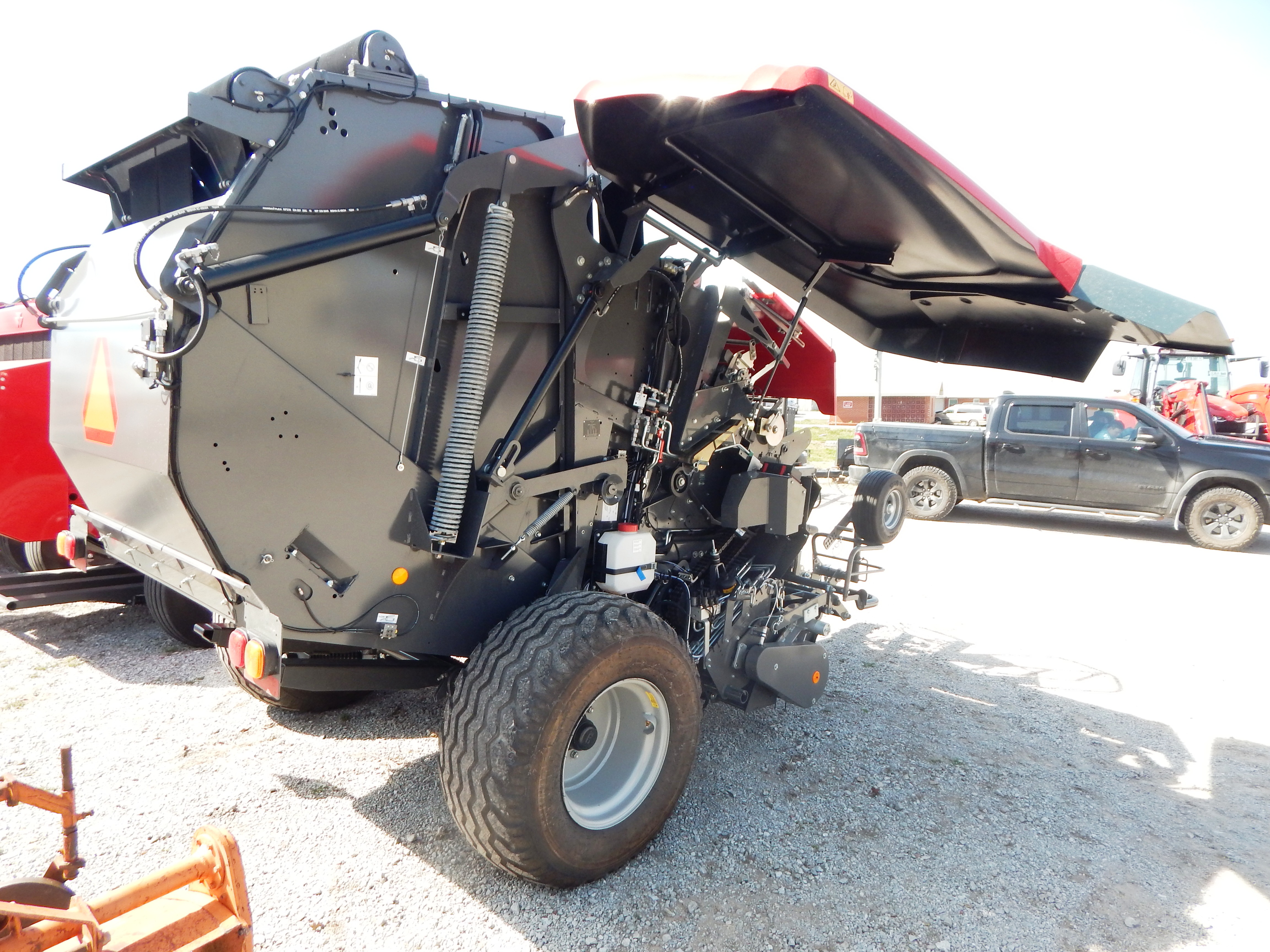 2026 Massey Ferguson RB4180V Cutter Baler/Round