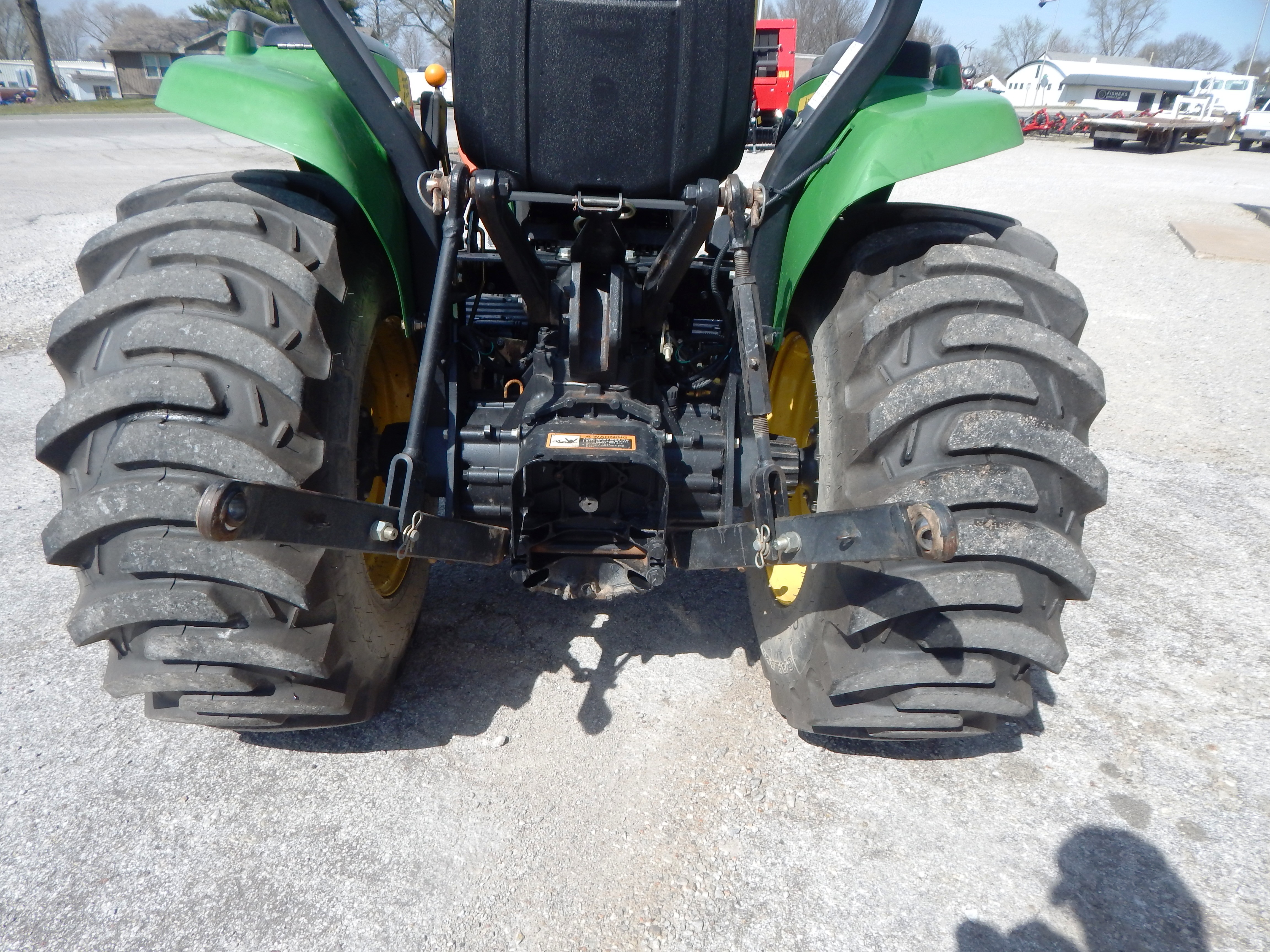 2013 John Deere 3038E Tractor