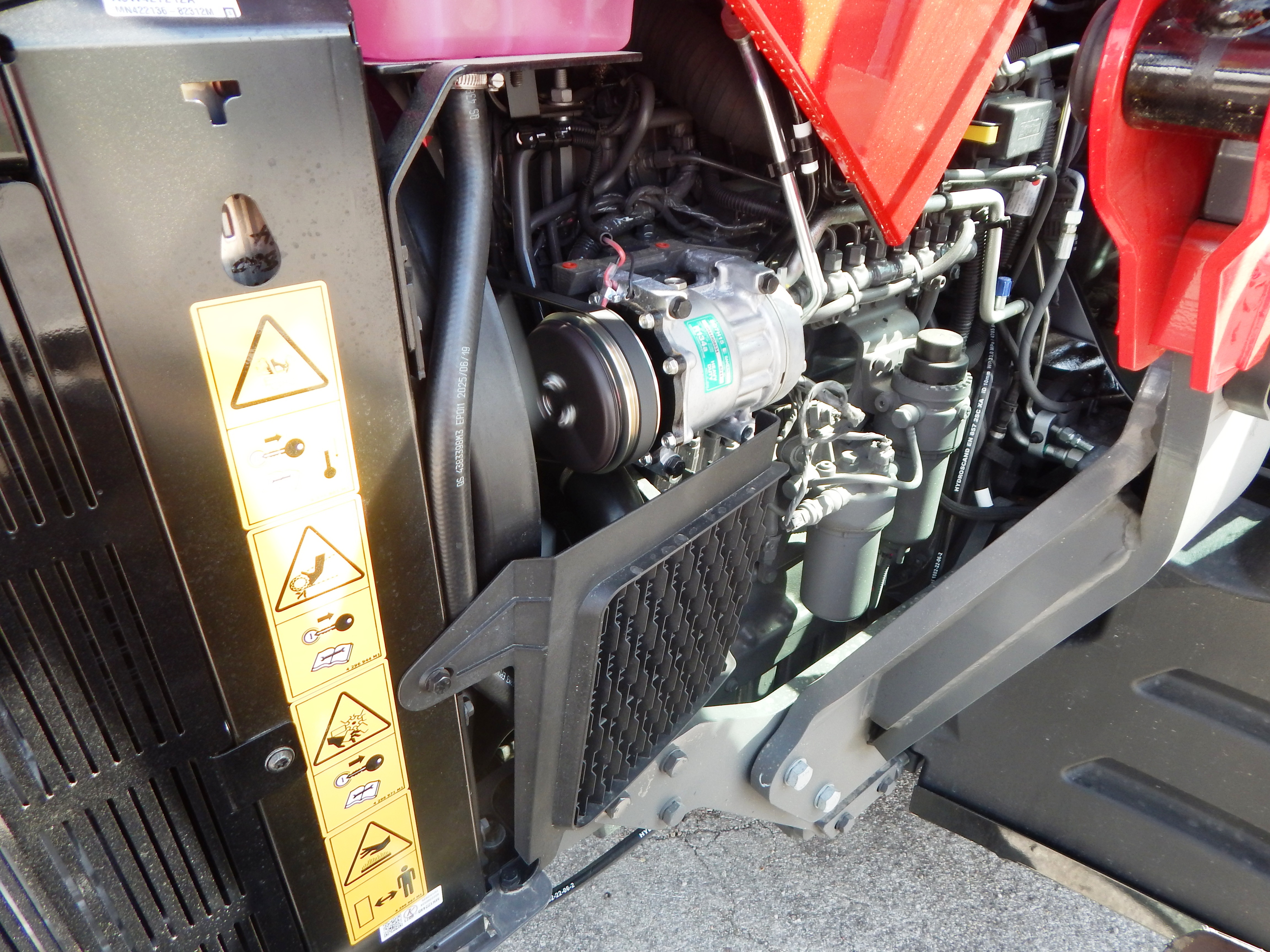 2026 Massey Ferguson 5M.115 Classic Tractor