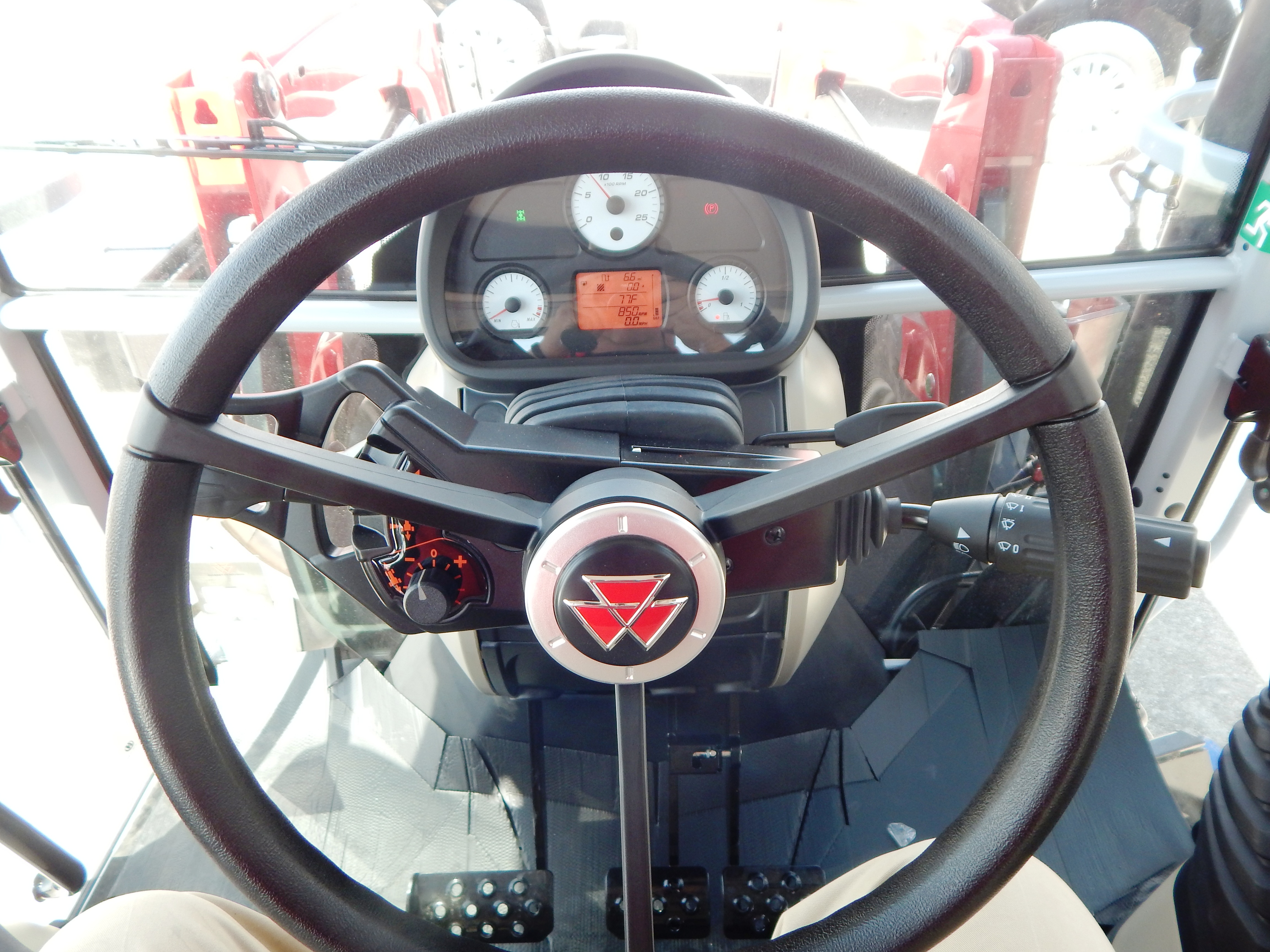 2026 Massey Ferguson 5M.115 Classic Tractor