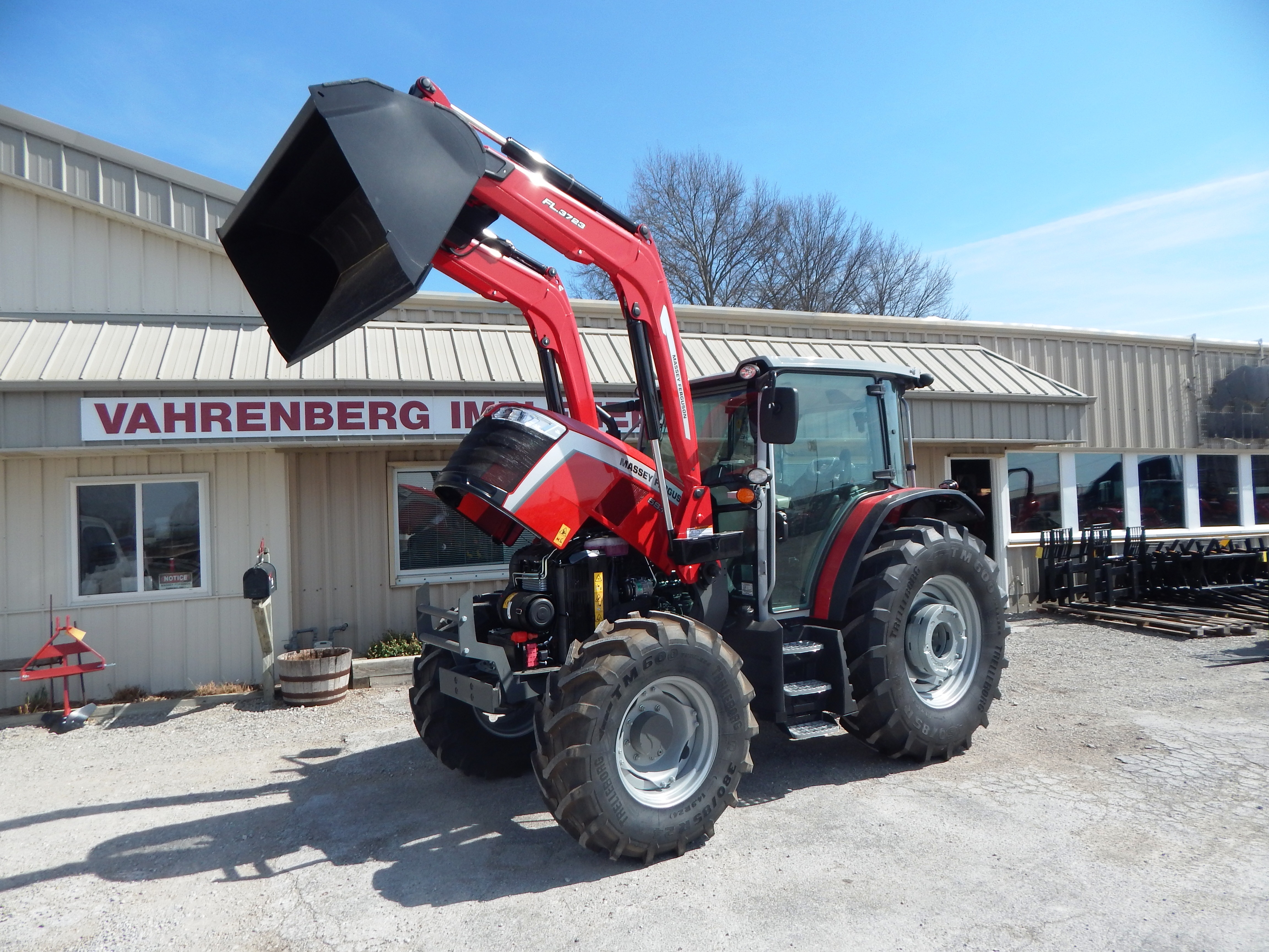 2026 Massey Ferguson 5M.115 Classic Tractor