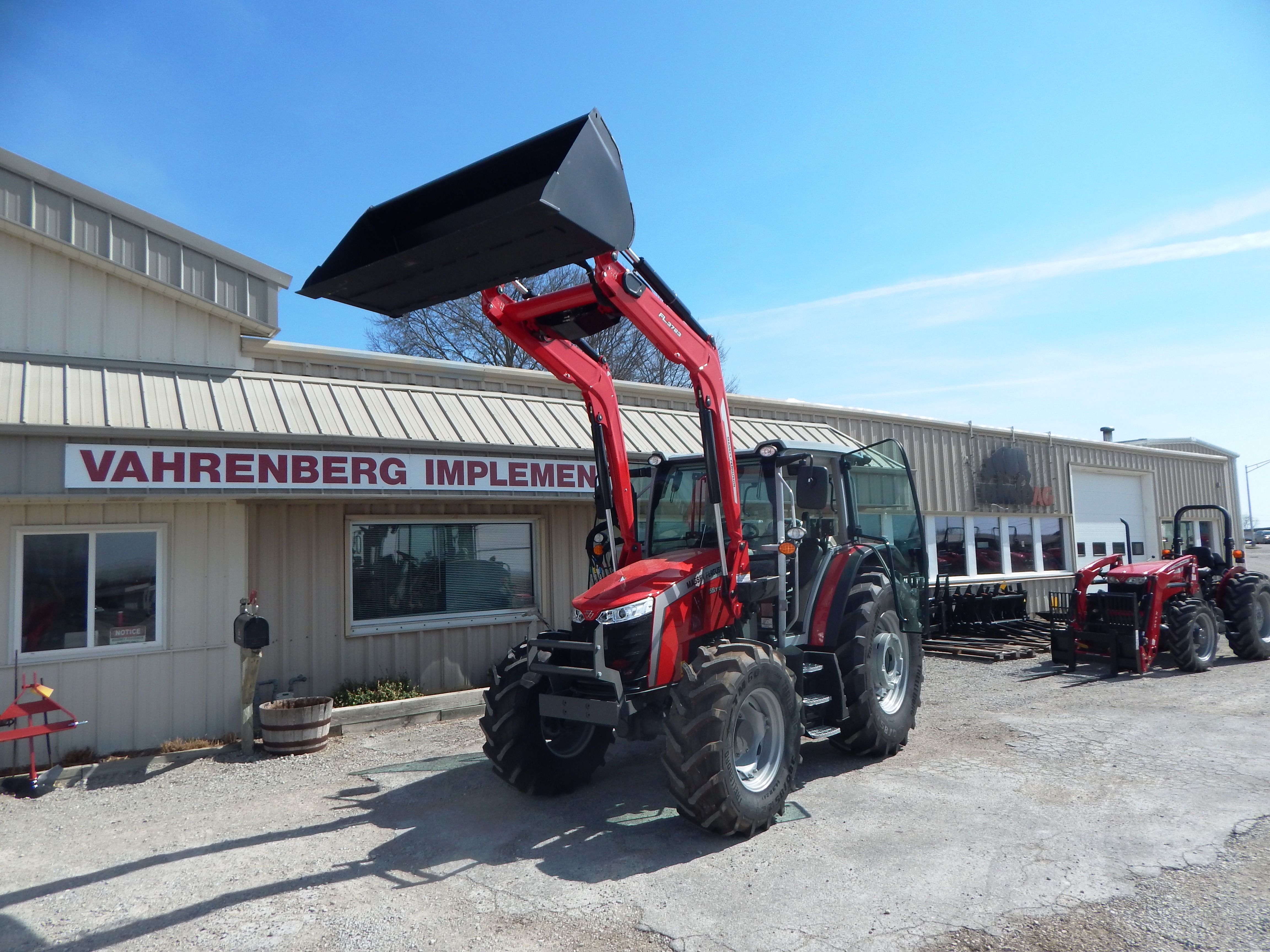 2026 Massey Ferguson 5M.115 Classic Tractor