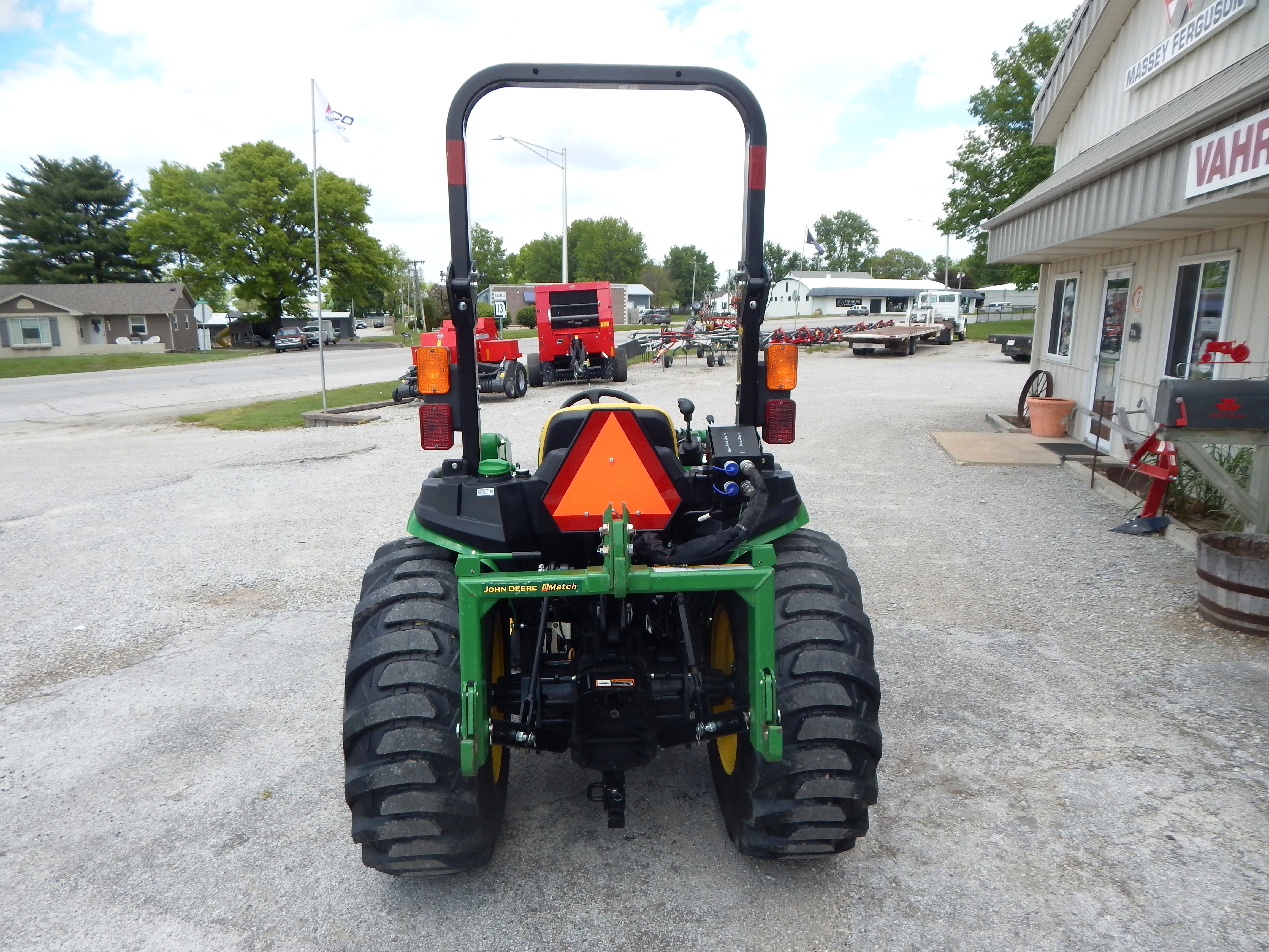 2025 John Deere 3032E Tractor