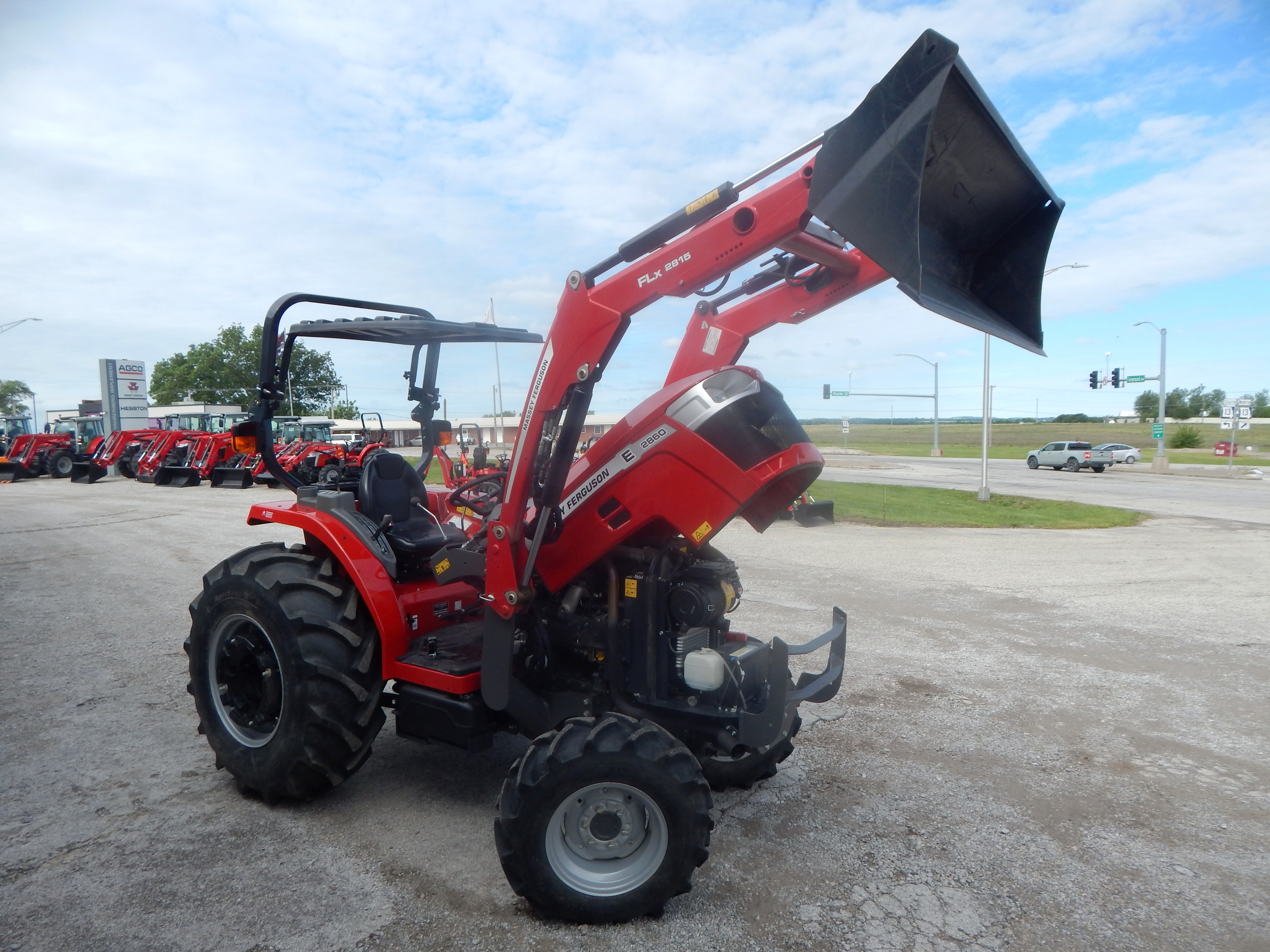 2022 Massey Ferguson 2860E SynchroShuttle Tractor