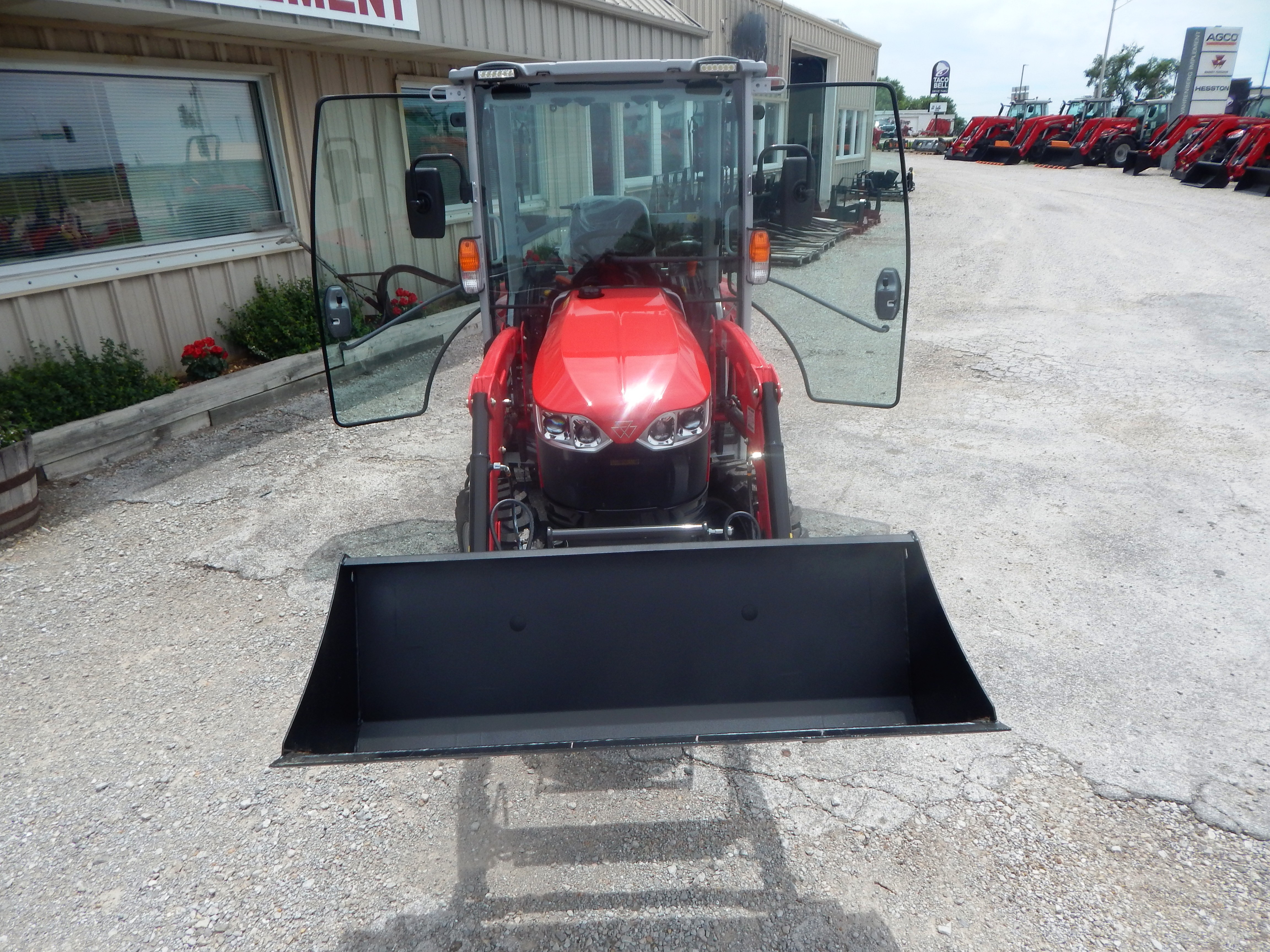 2026 Massey Ferguson 1M.25 Hydro Cab Tractor