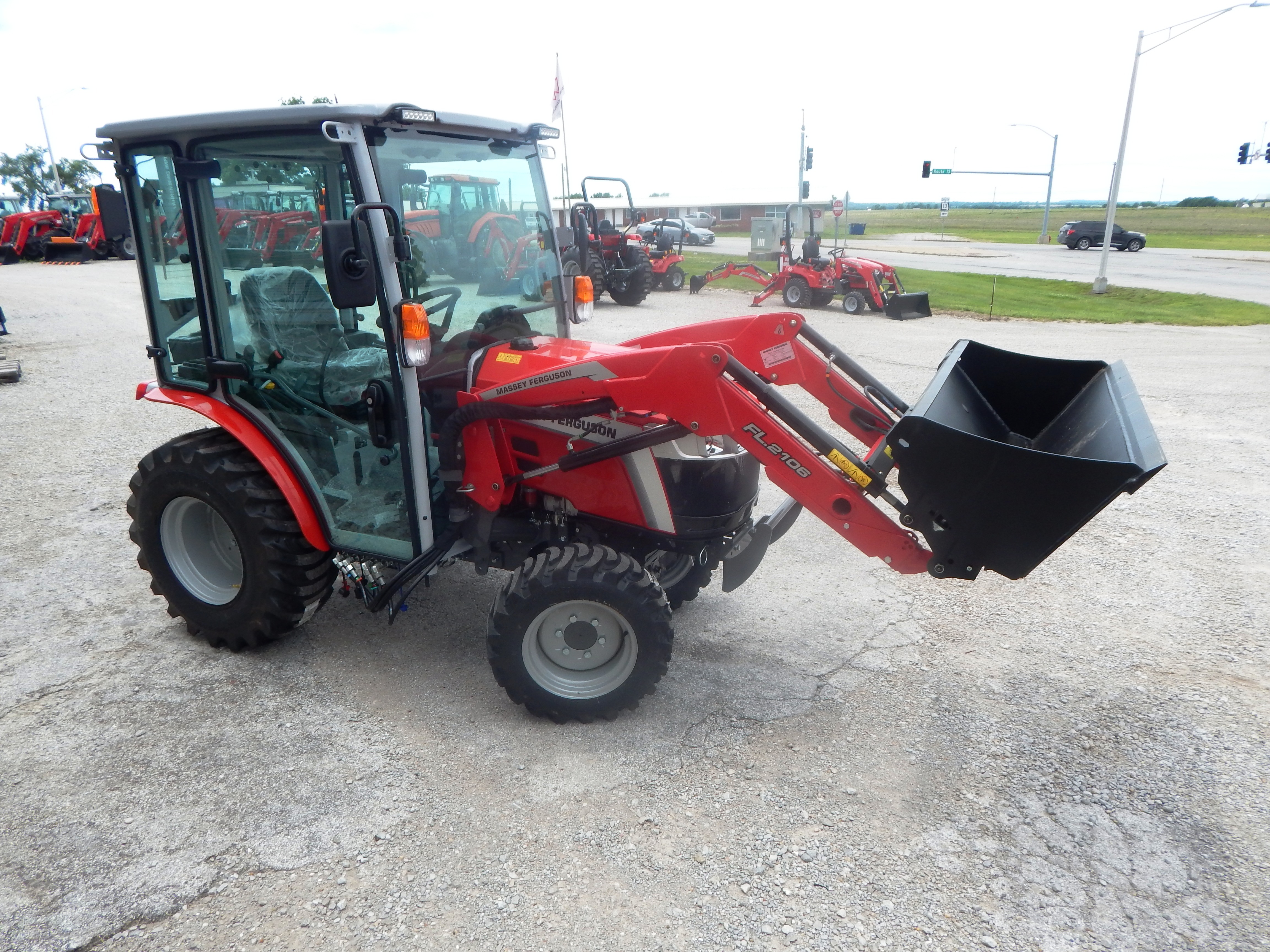 2026 Massey Ferguson 1M.25 Hydro Cab Tractor