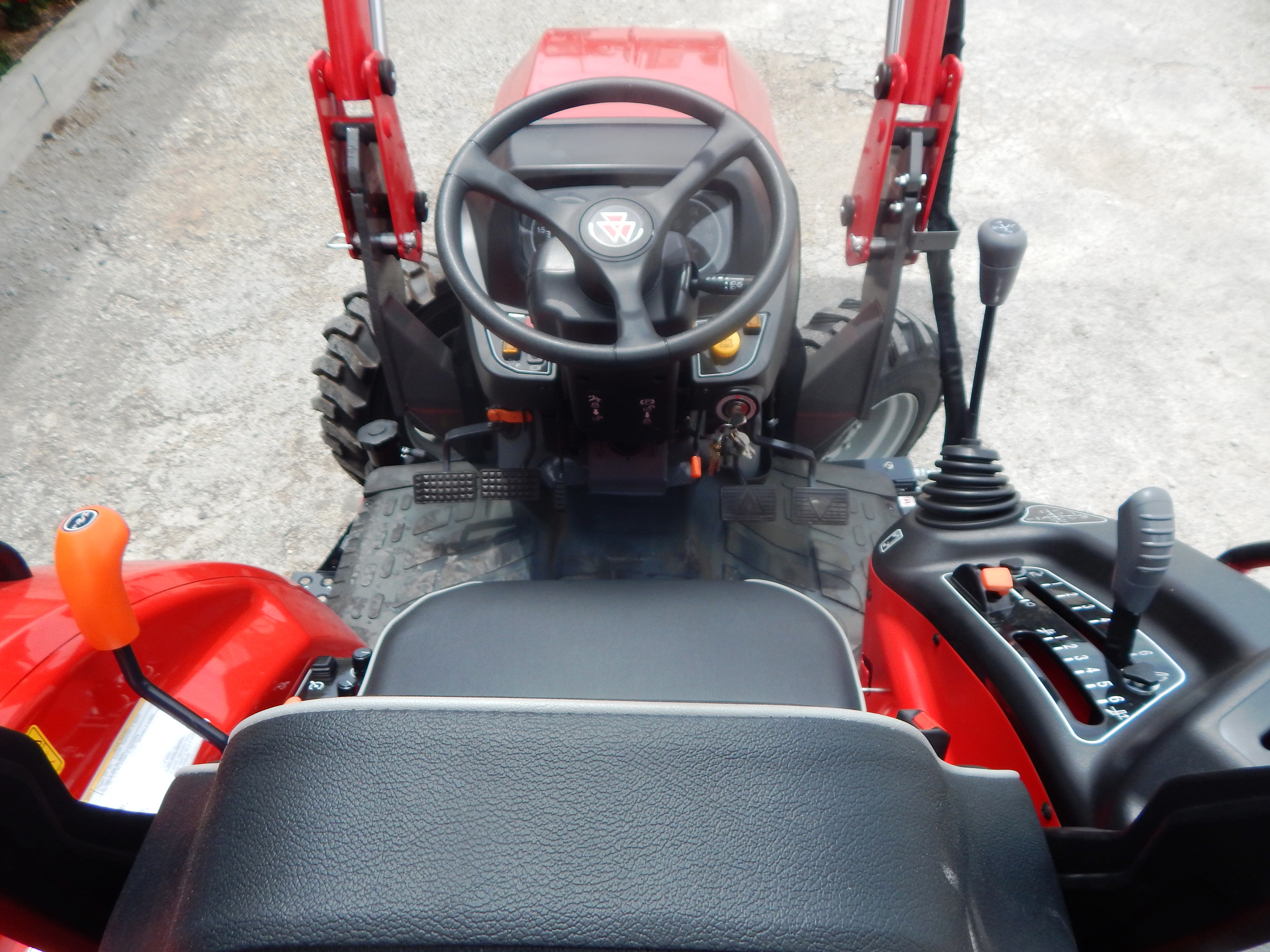 2026 Massey Ferguson 1M.35 eHydro Tractor