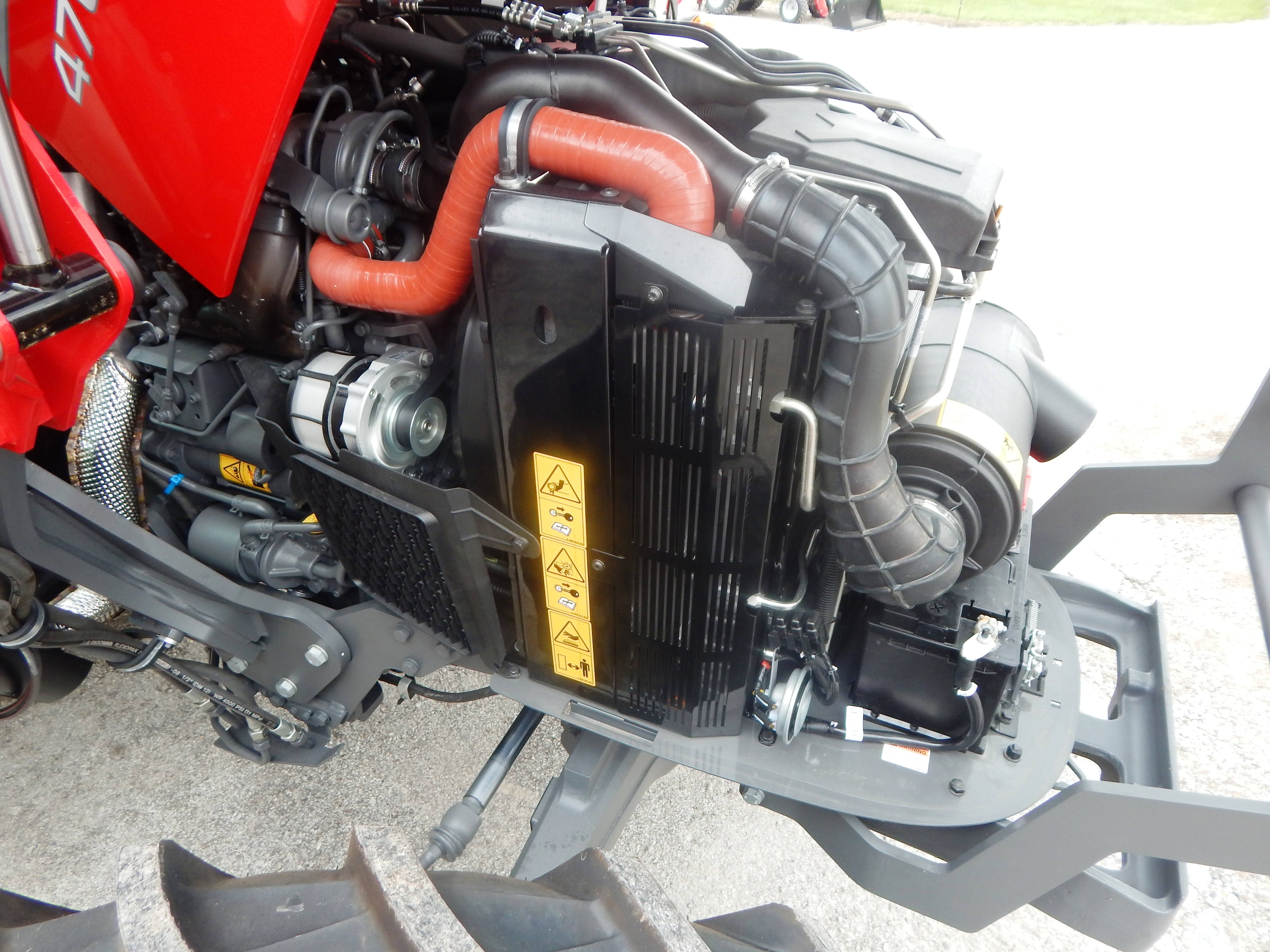 2026 Massey Ferguson 4707 Global Tractor