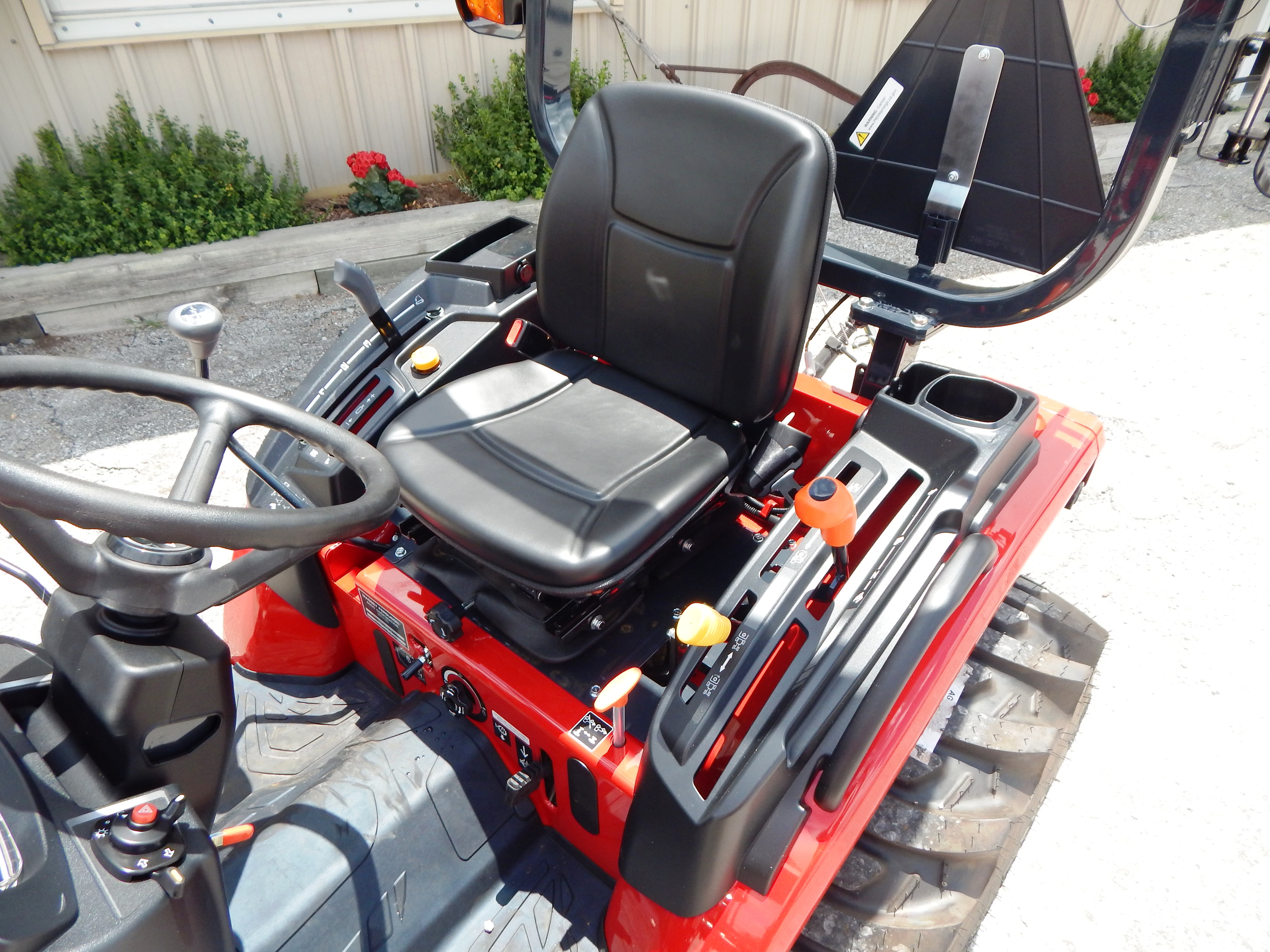 2026 Massey Ferguson 1M.25 Hydro Tractor