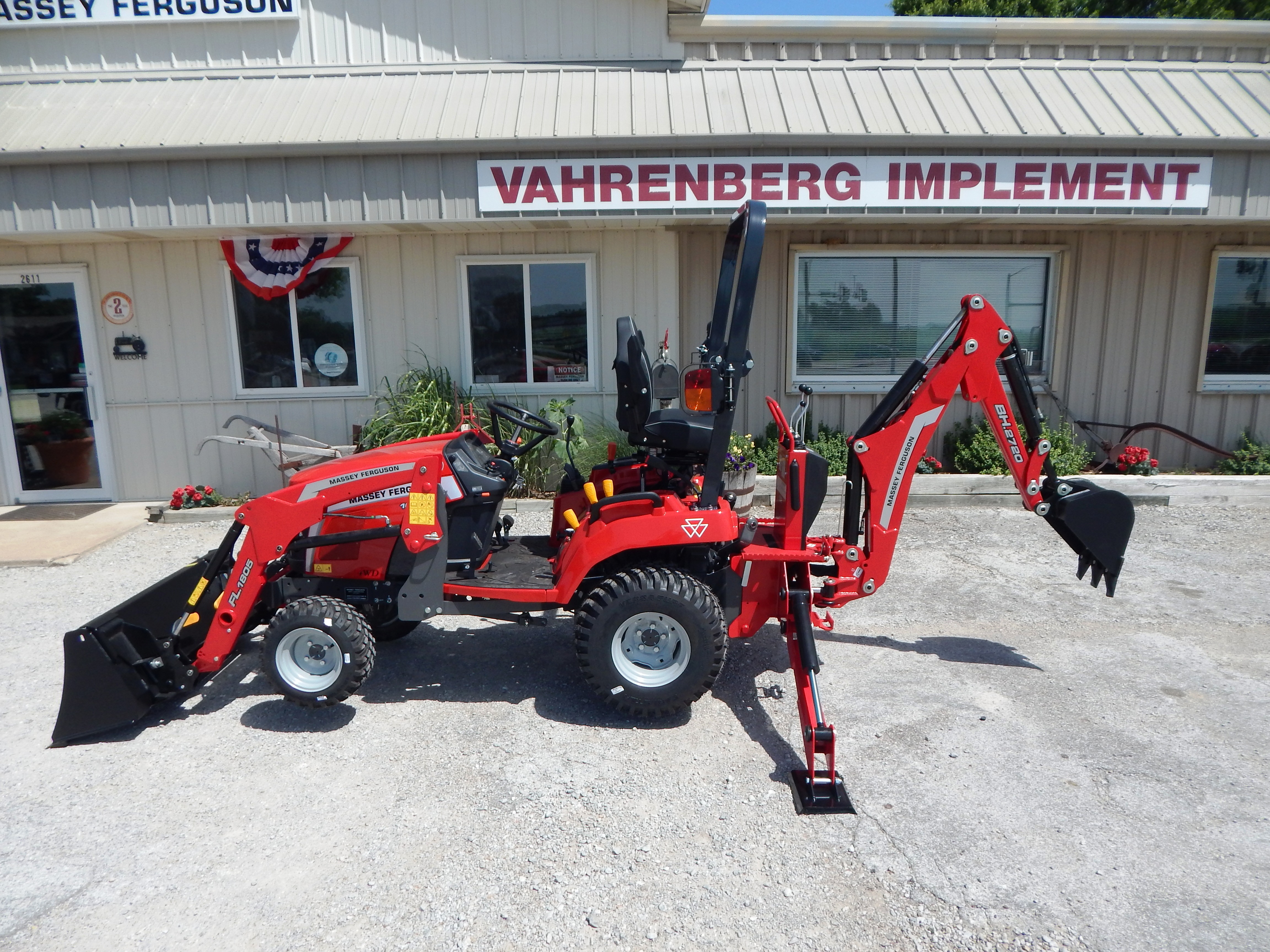2026 Massey Ferguson 1GC.25B TLB Tractor