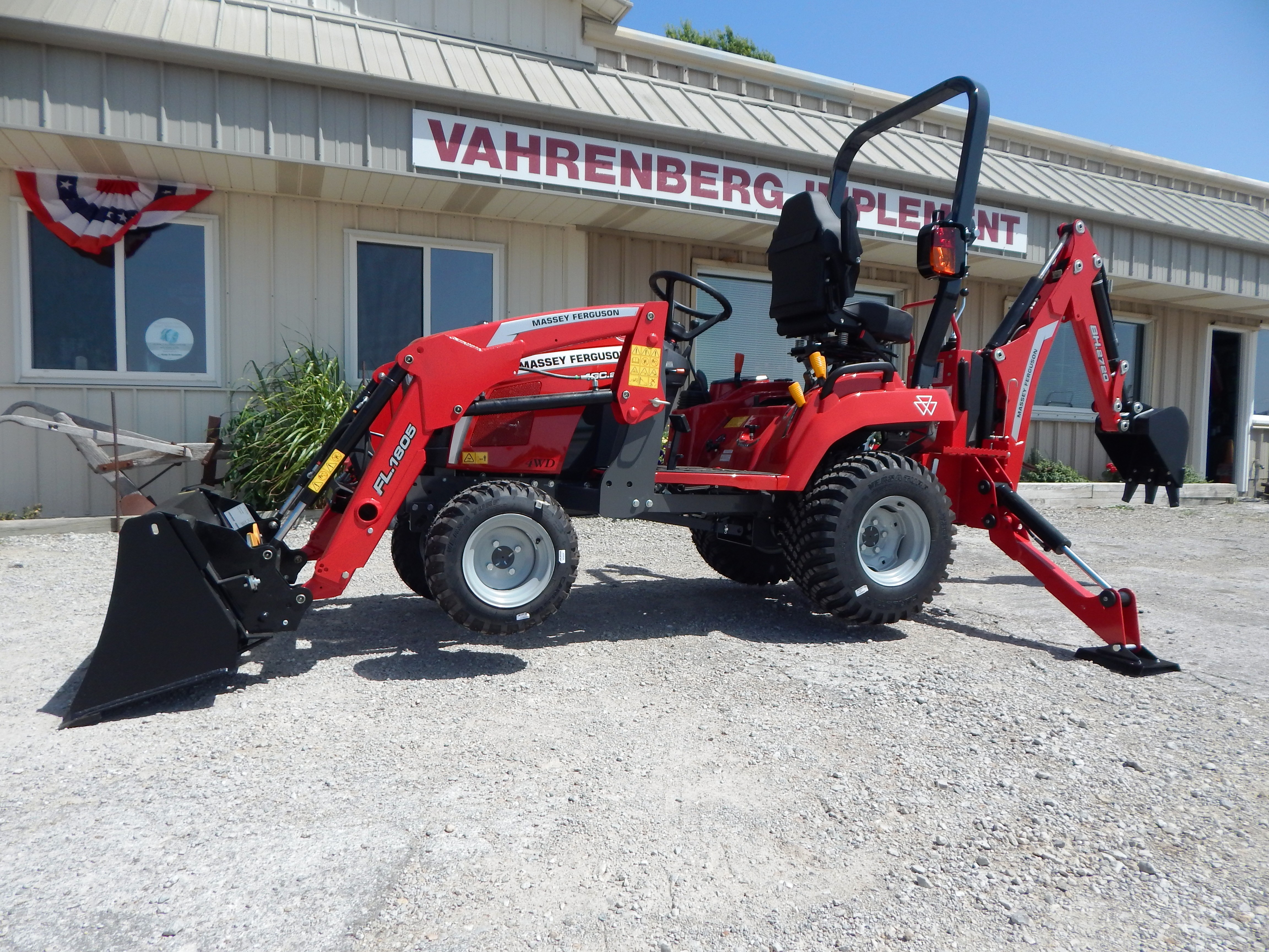 2026 Massey Ferguson 1GC.25B TLB Tractor