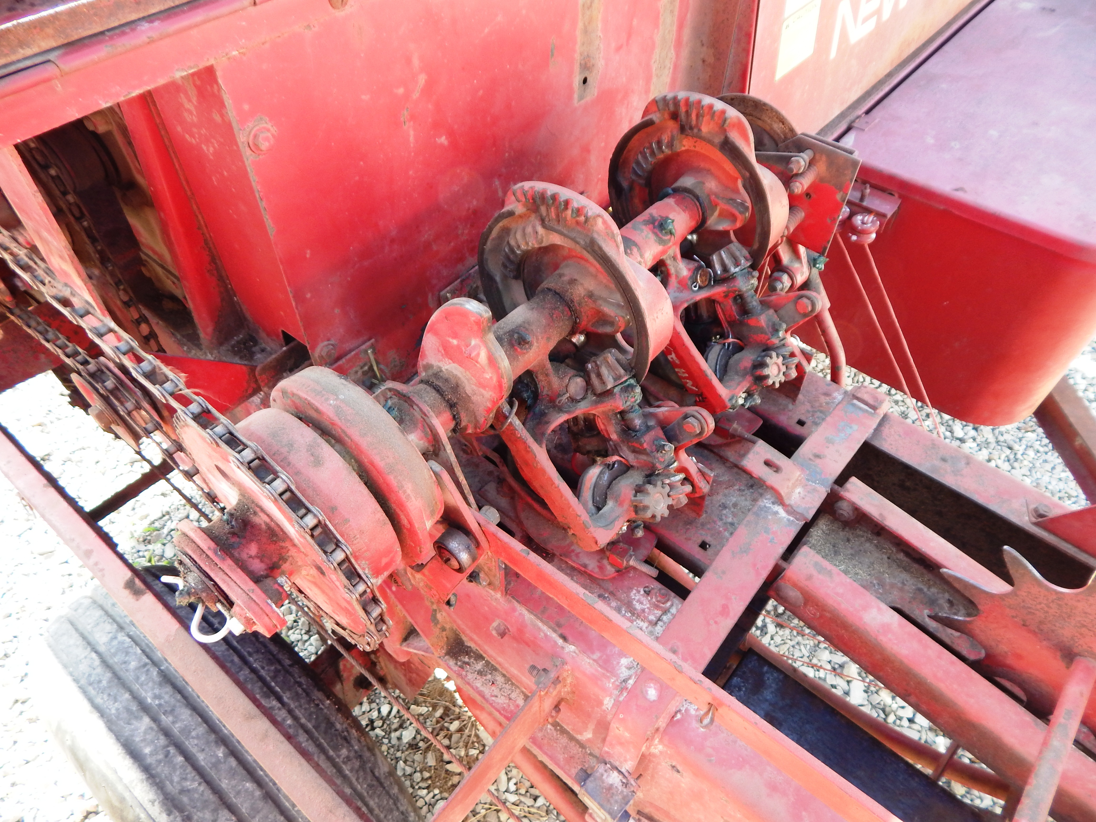 1979 New Holland 315 Baler/Square