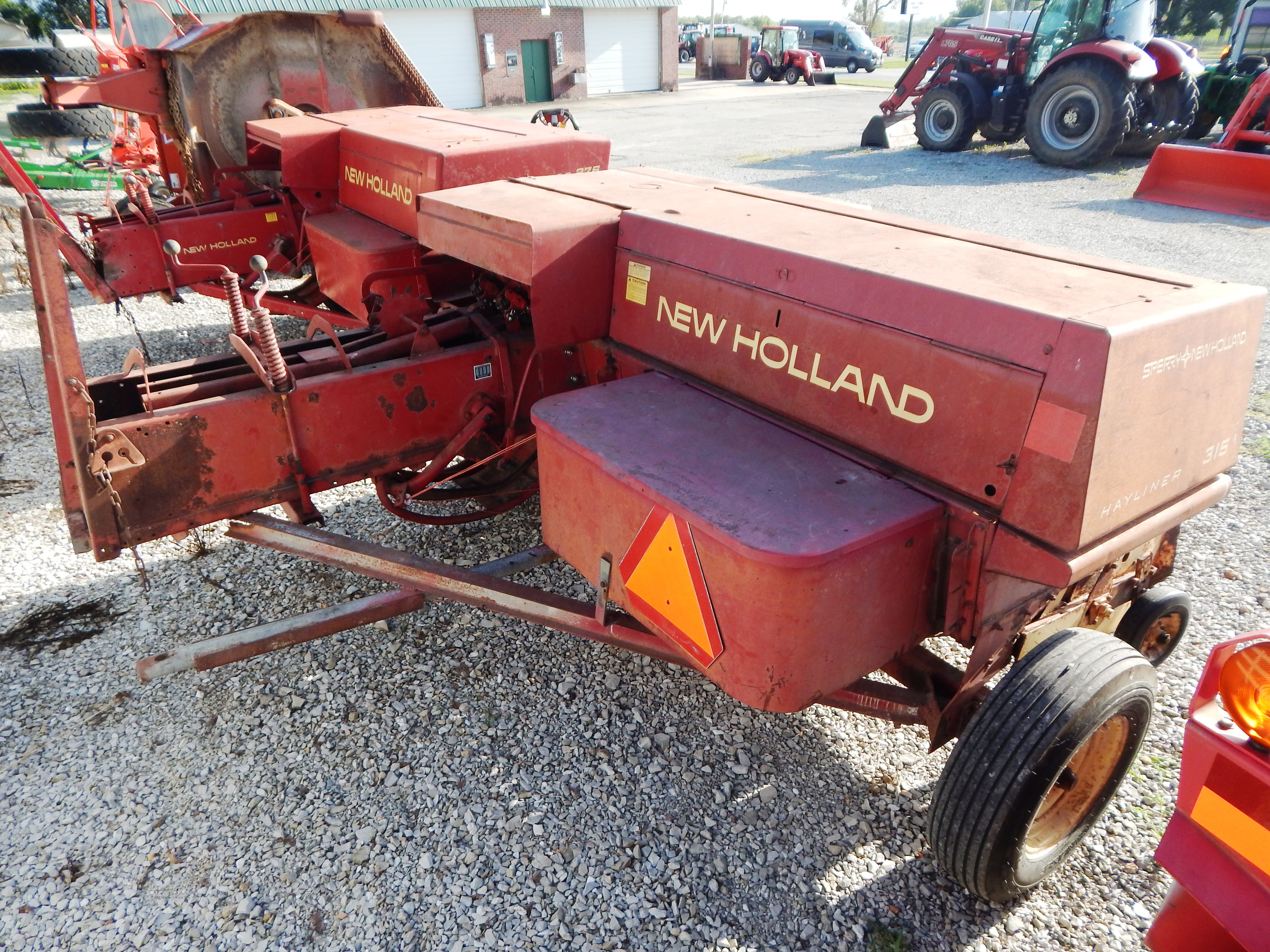 1979 New Holland 315 Baler/Square