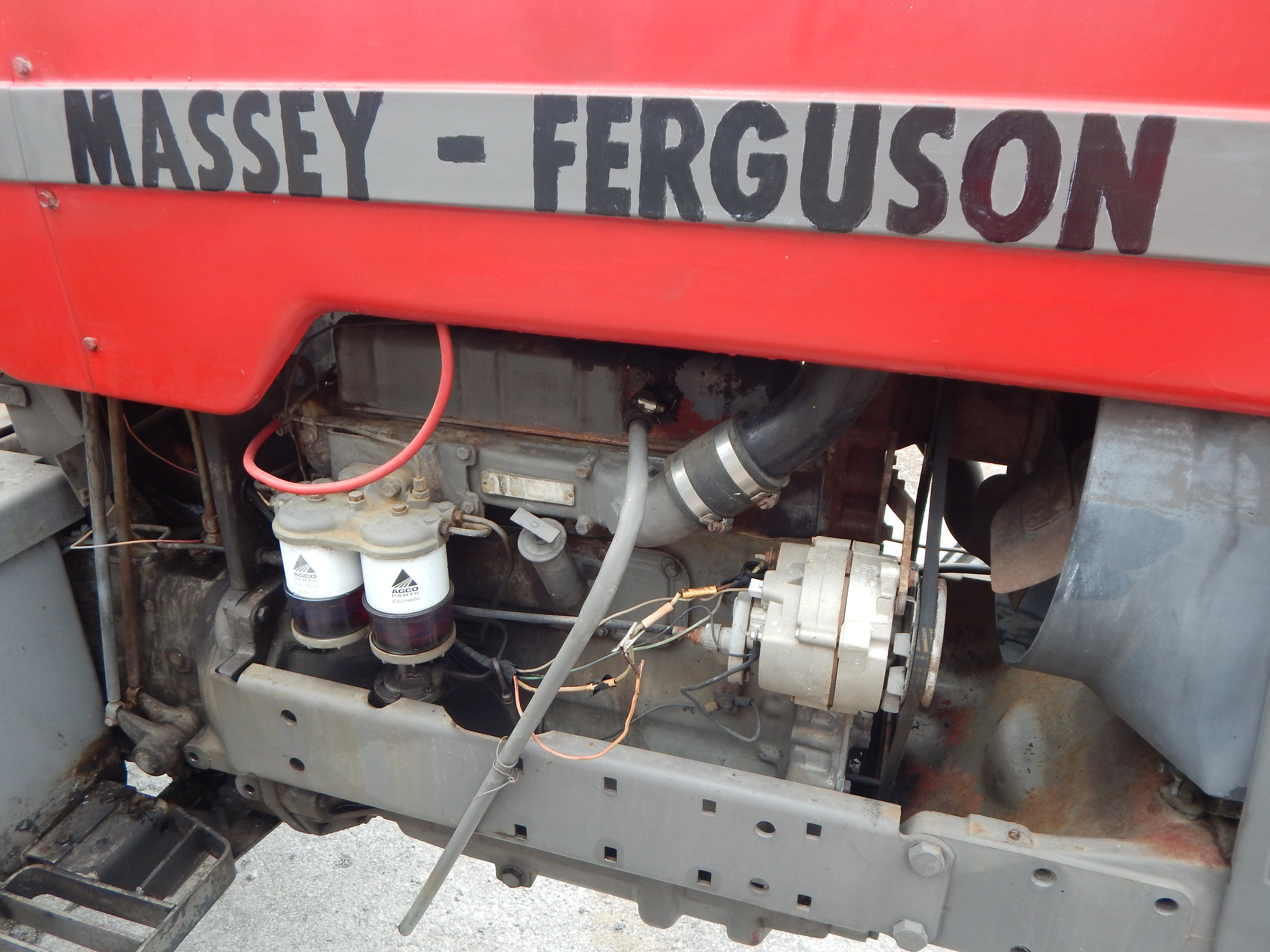 Massey Ferguson 1080 Tractor