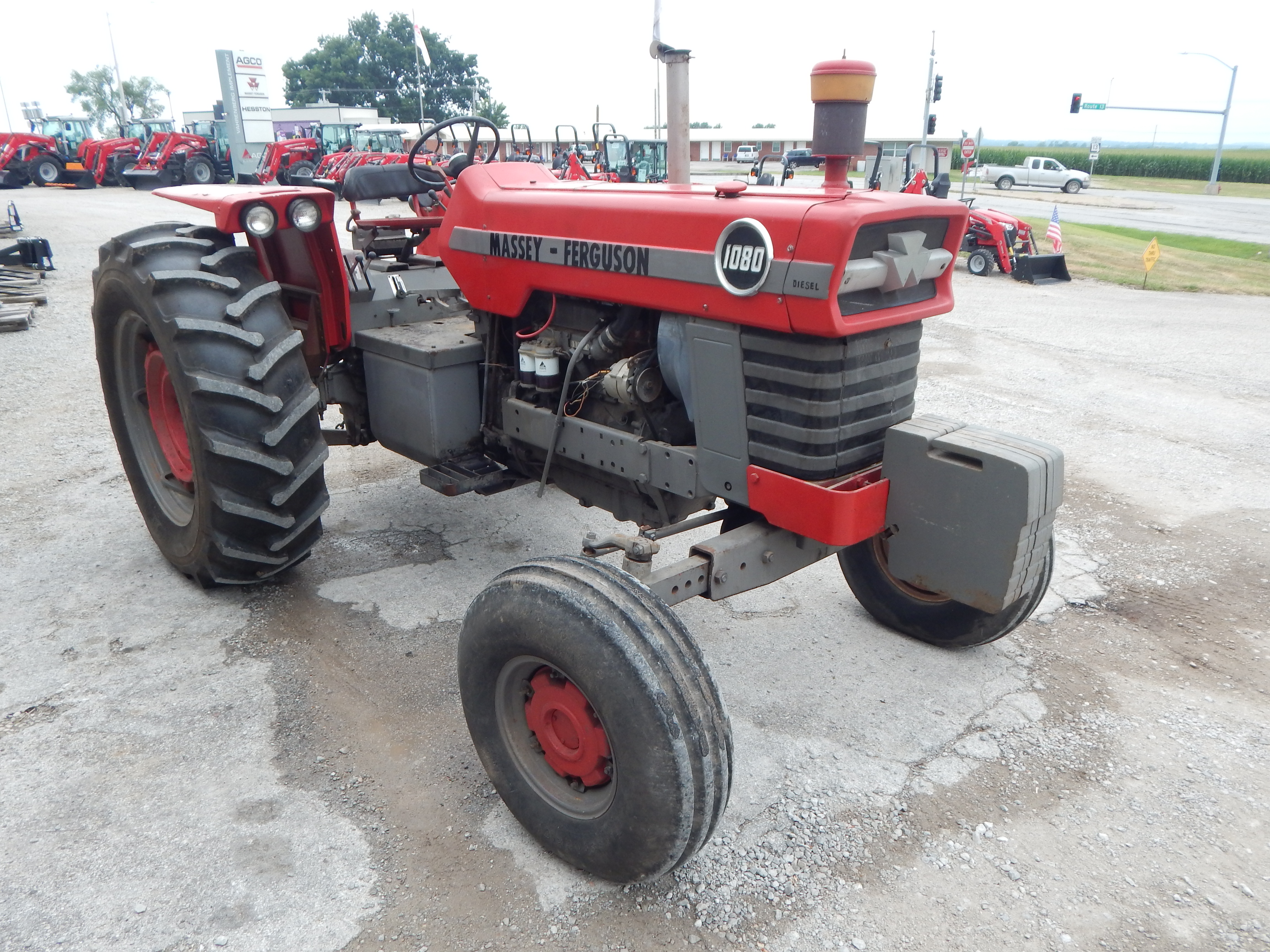 Massey Ferguson 1080 Tractor
