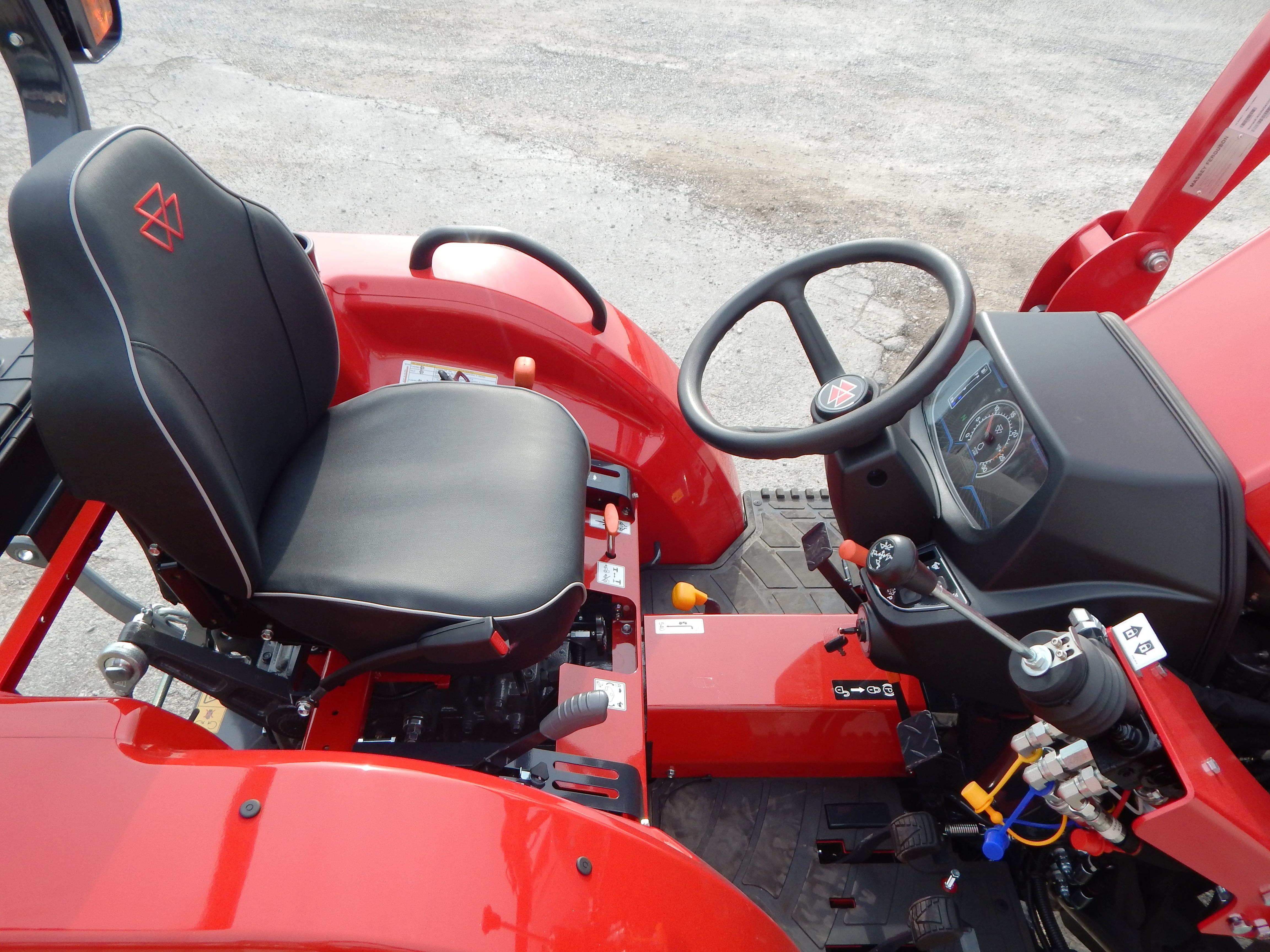 2026 Massey Ferguson 1E.35 Hydro Tractor