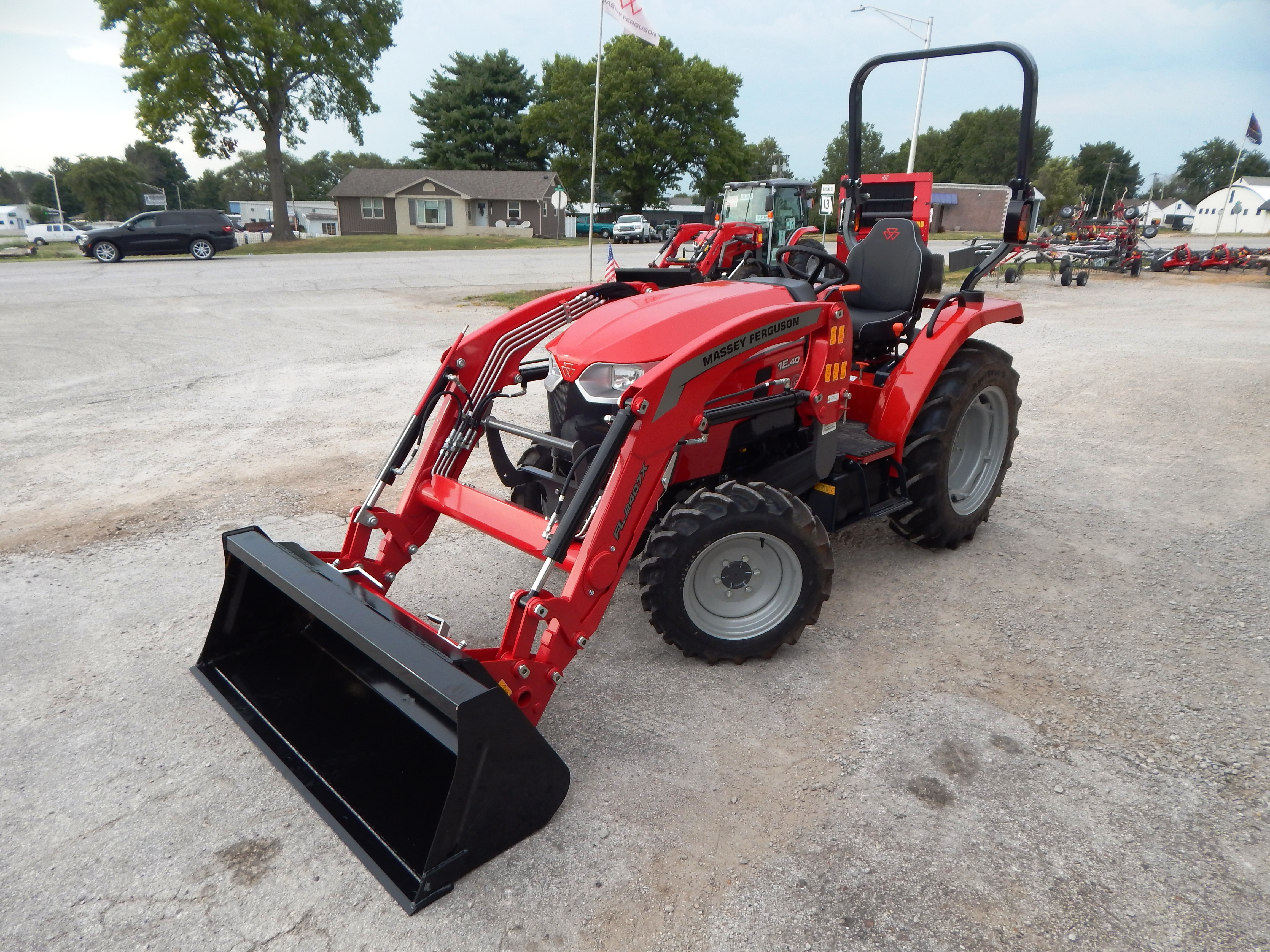 2026 Massey Ferguson 1E.40 Shuttle Tractor
