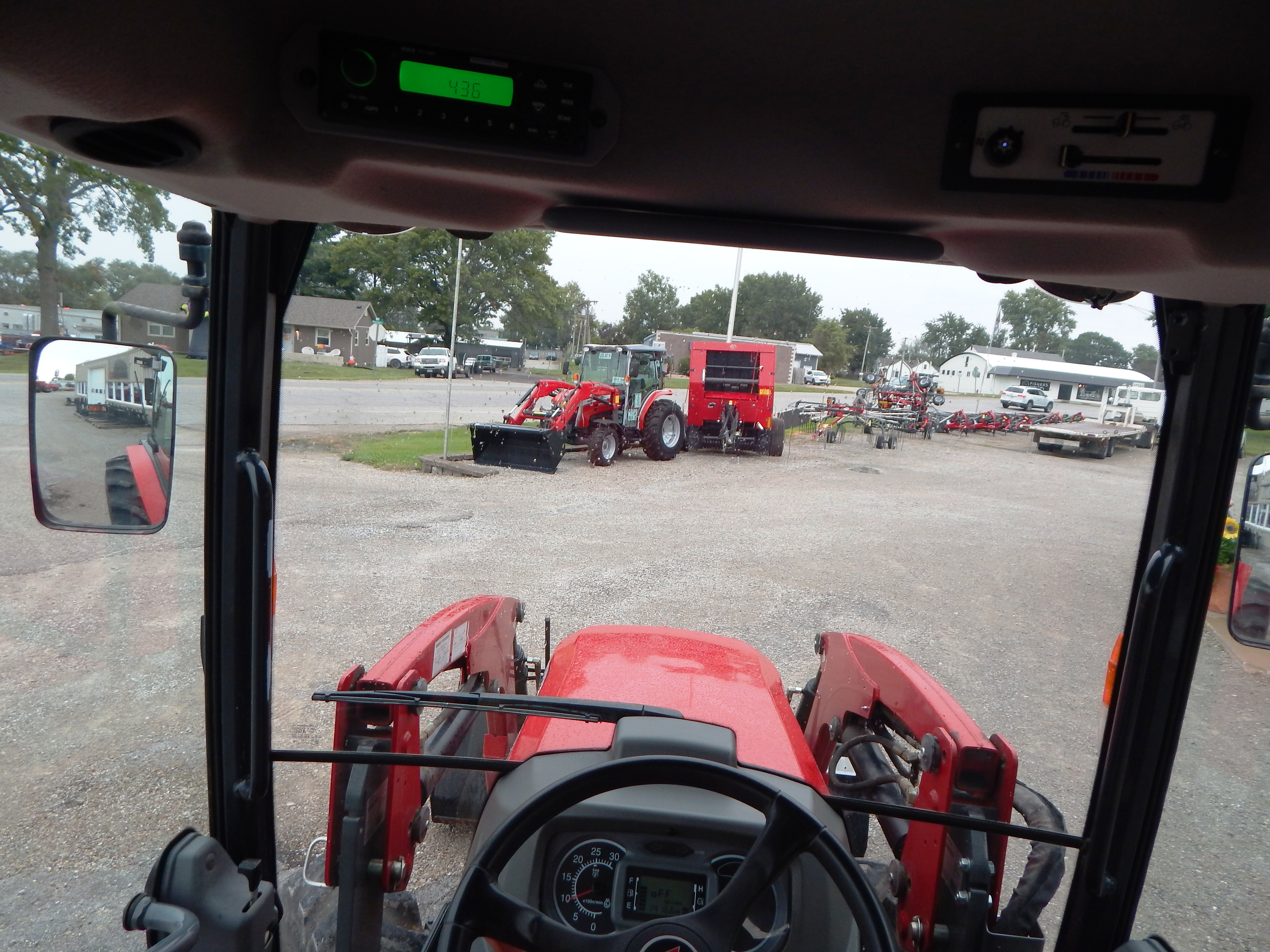 2017 Massey Ferguson 1759 Premium Power Shuttle Tractor