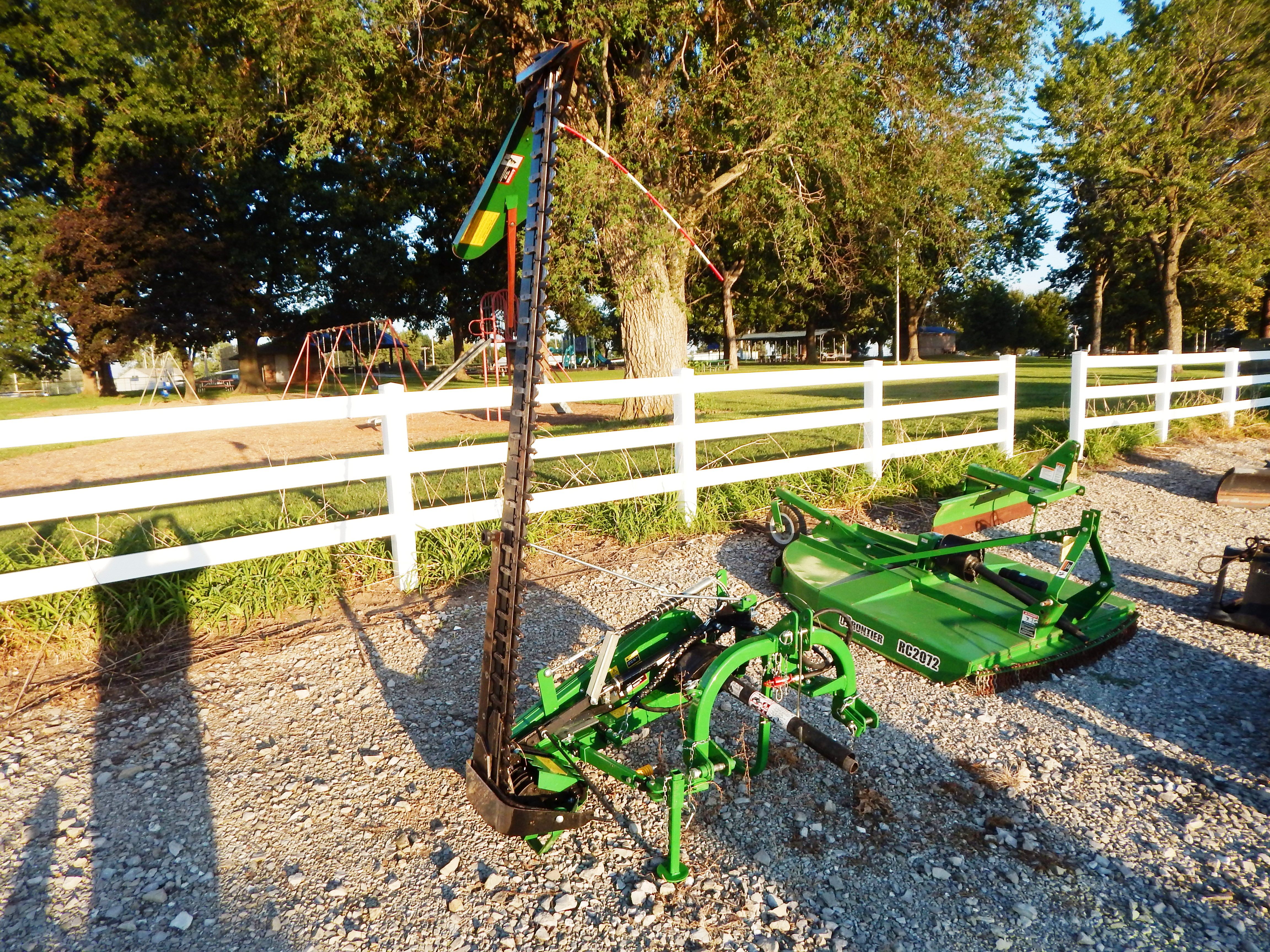 2024 Frontier SB3108 Mower/Sickle