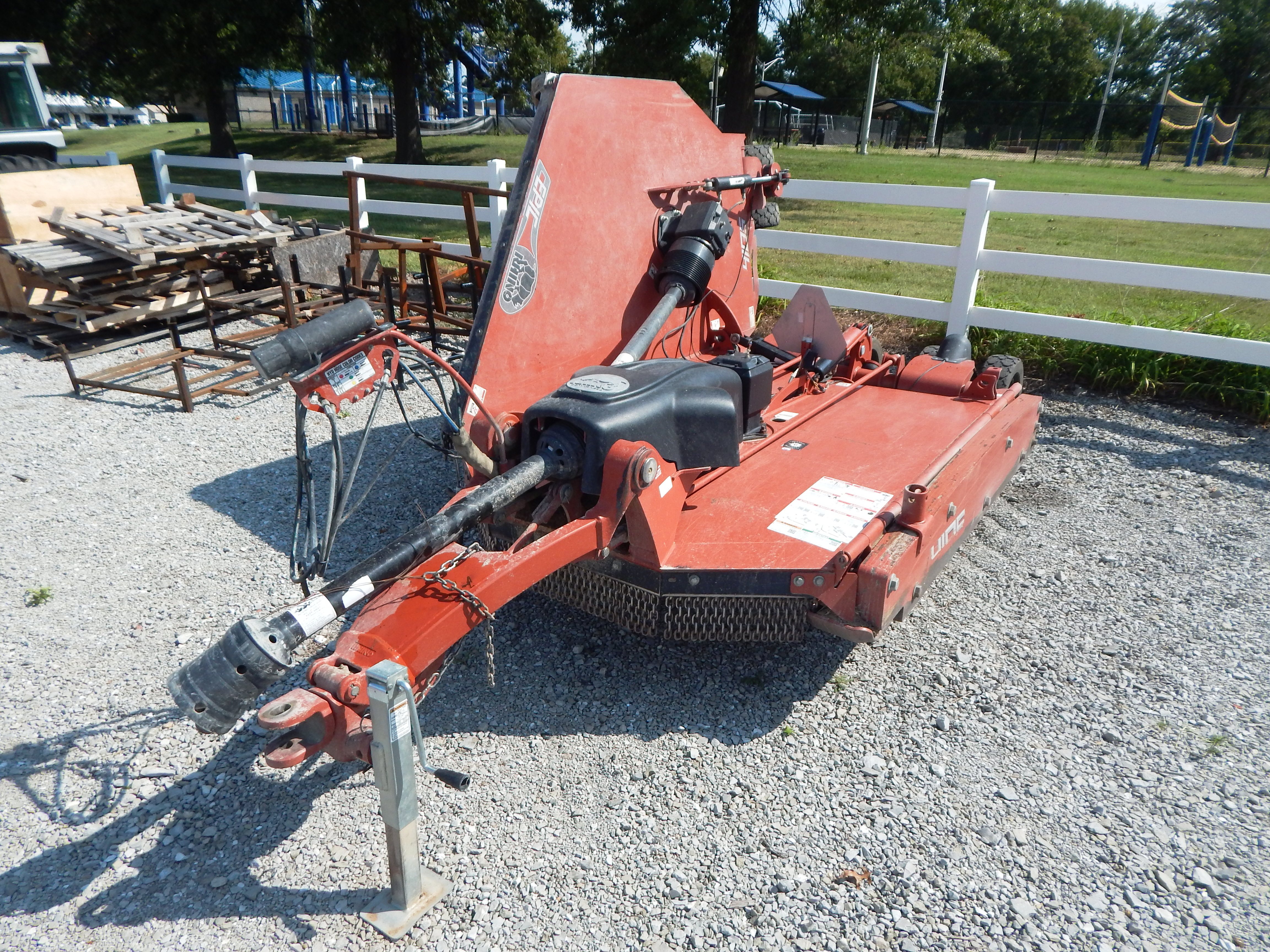 2018 Rhino EPIC 4105 Mower/Batwing