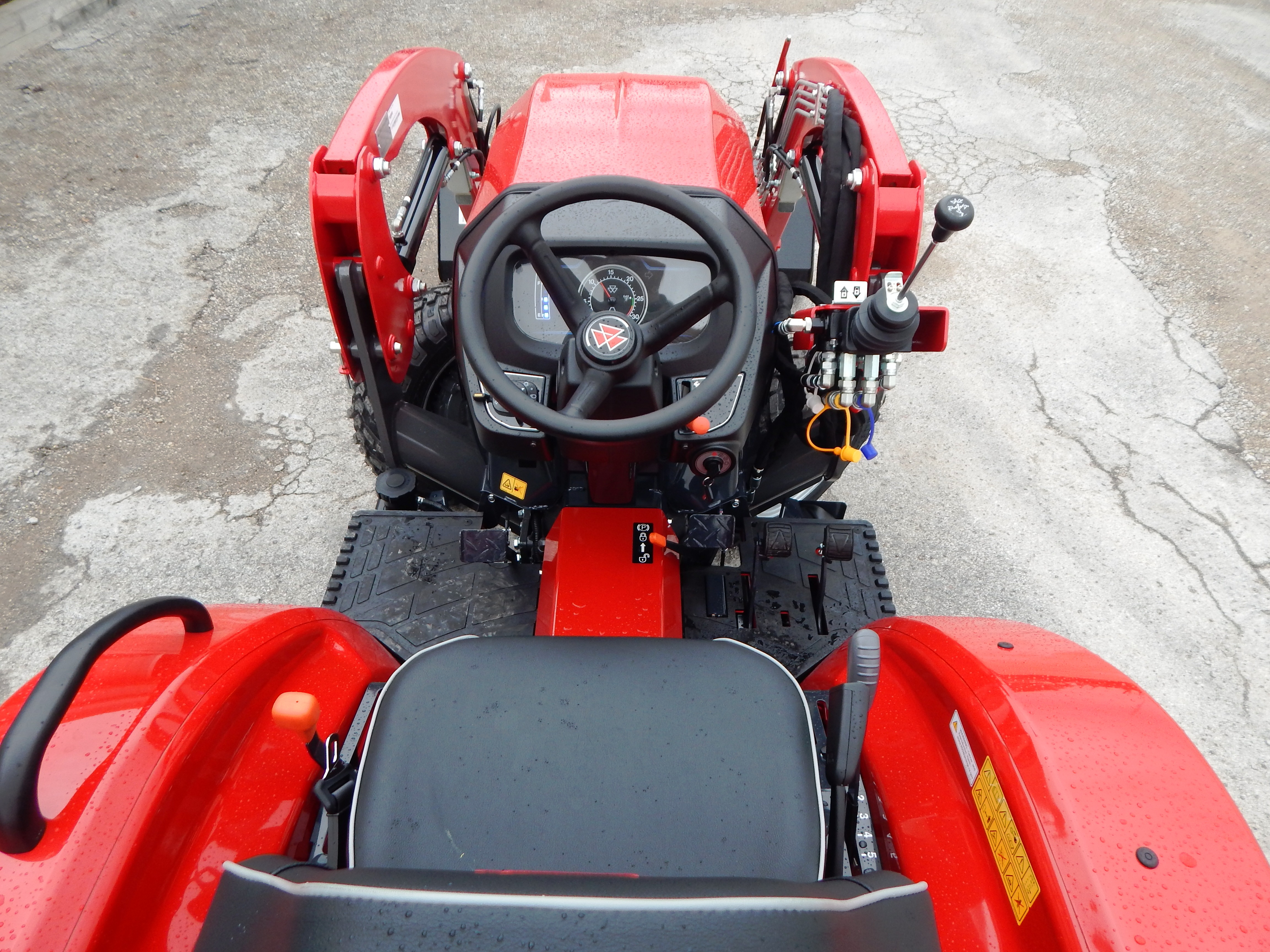 2026 Massey Ferguson 1E.25 Hydro Tractor