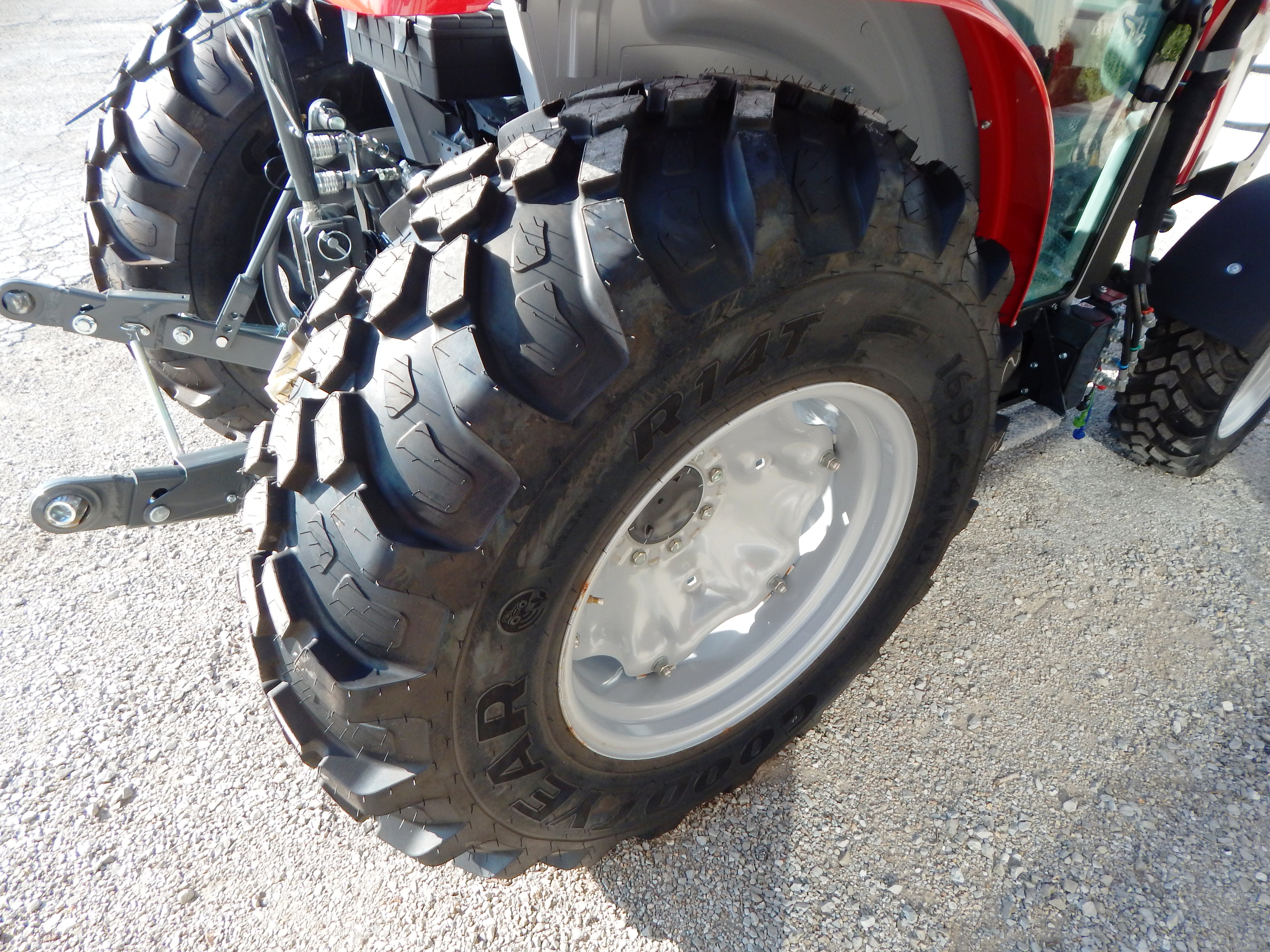 2026 Massey Ferguson 2M.60 Power Shuttle Cab Tractor