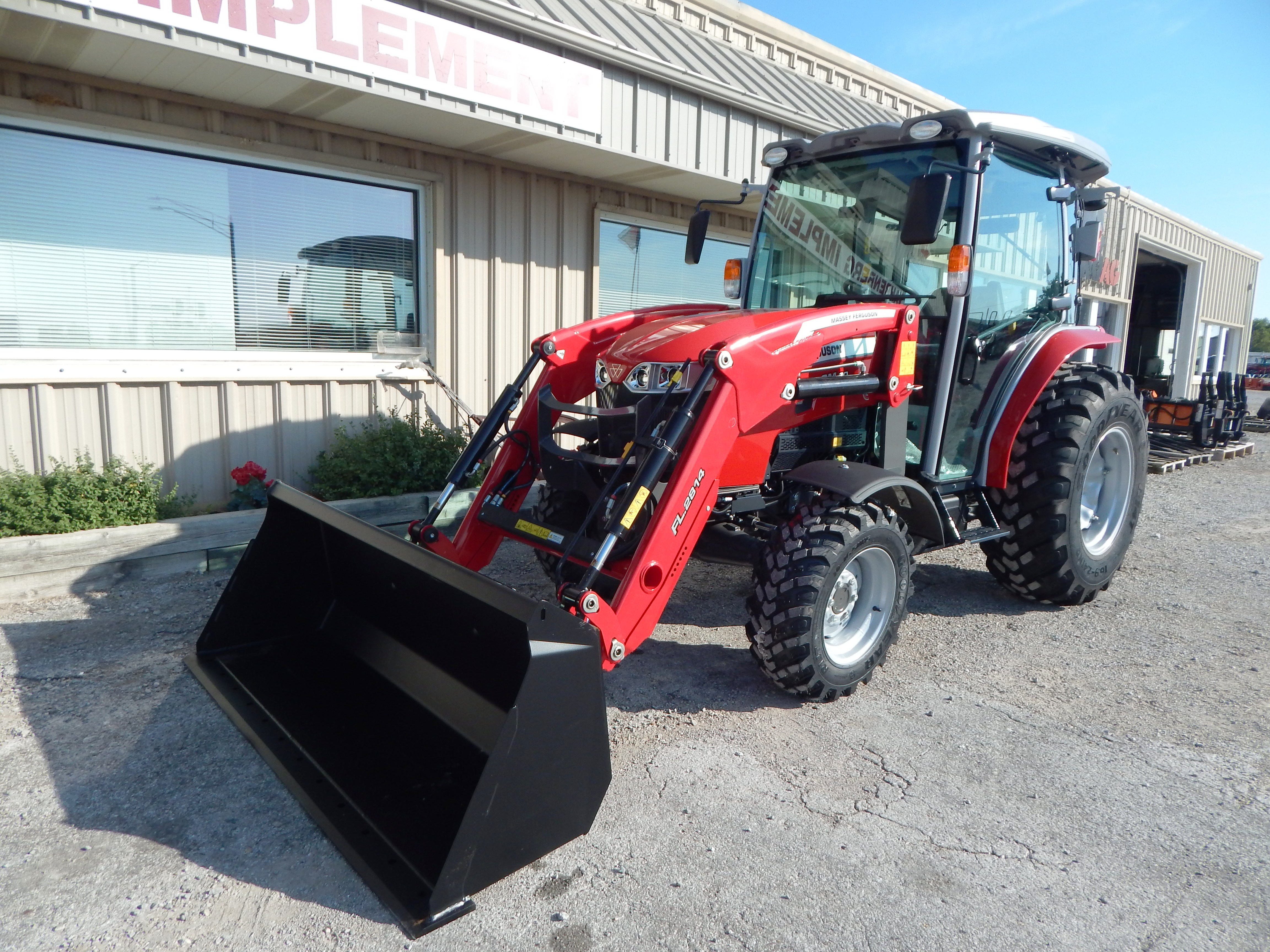 2026 Massey Ferguson 2M.60 Power Shuttle Cab Tractor
