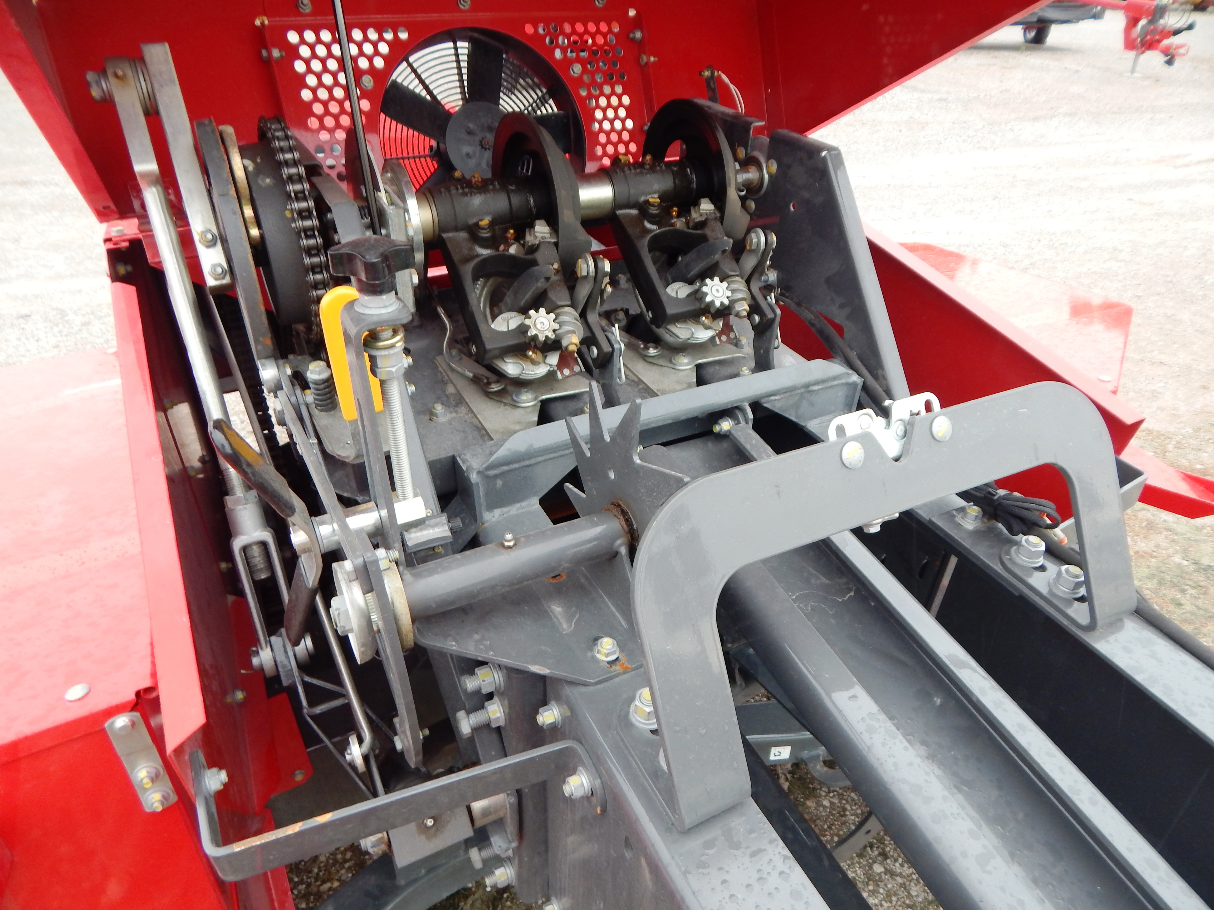 2027 Massey Ferguson 1840 Baler/Square