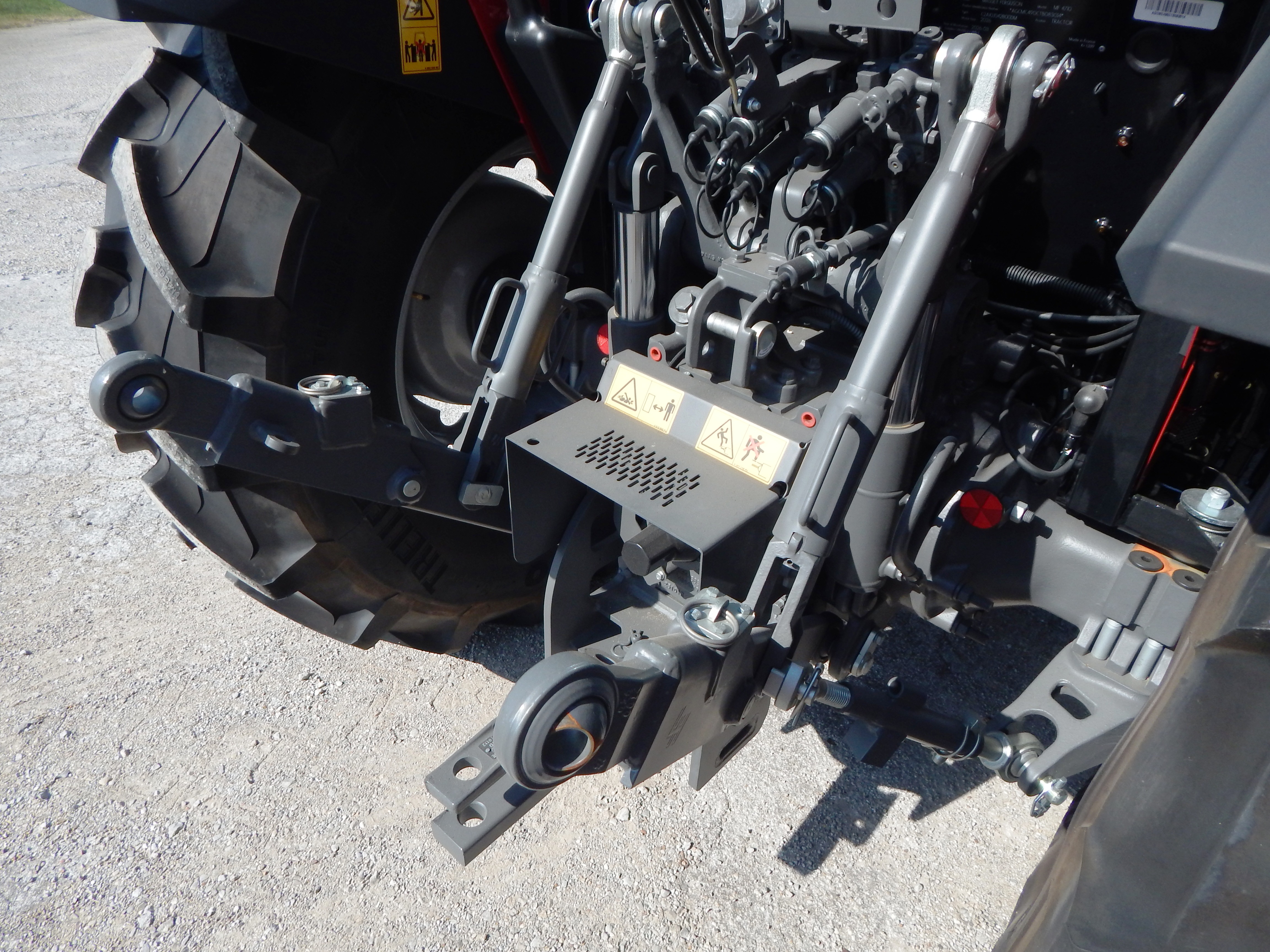 2026 Massey Ferguson 4710 Dyna2 Tractor