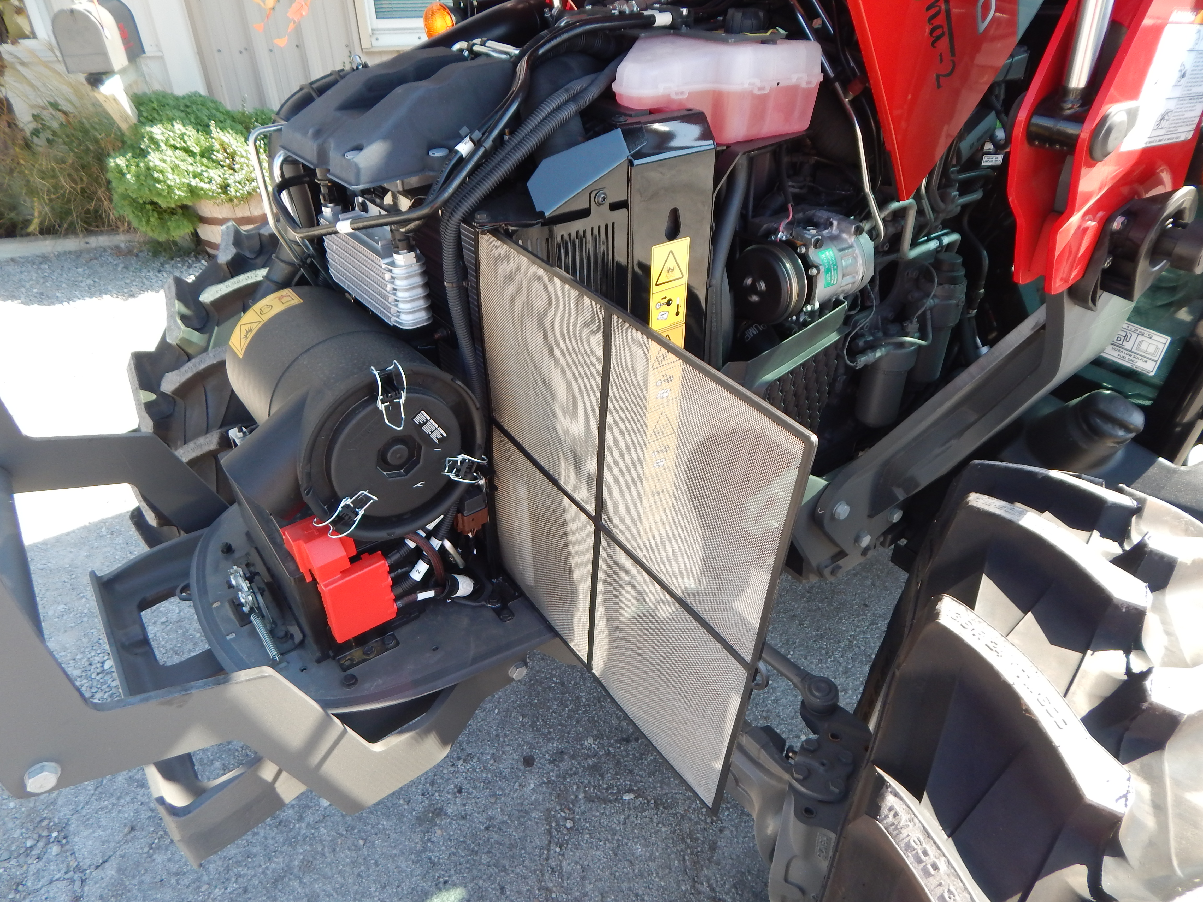 2026 Massey Ferguson 4710 Dyna2 Tractor