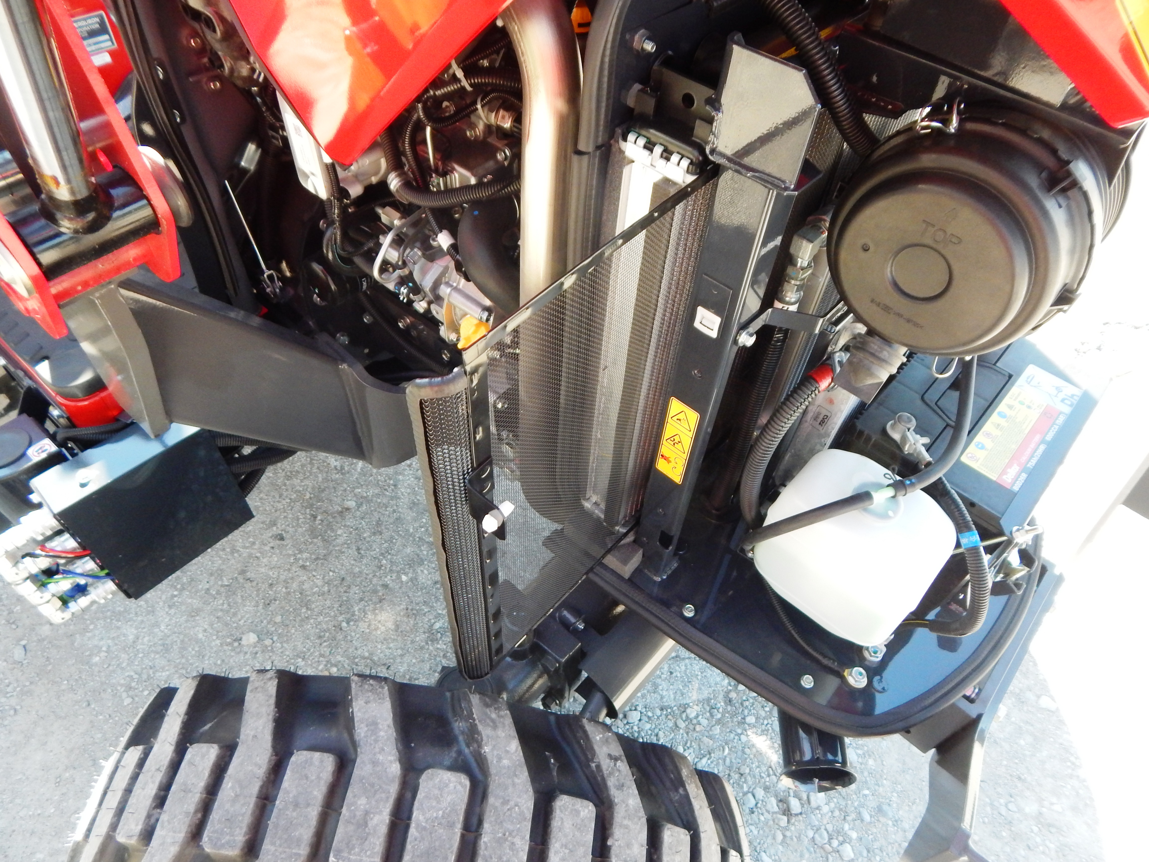 2026 Massey Ferguson 1M.35 eHydro Tractor