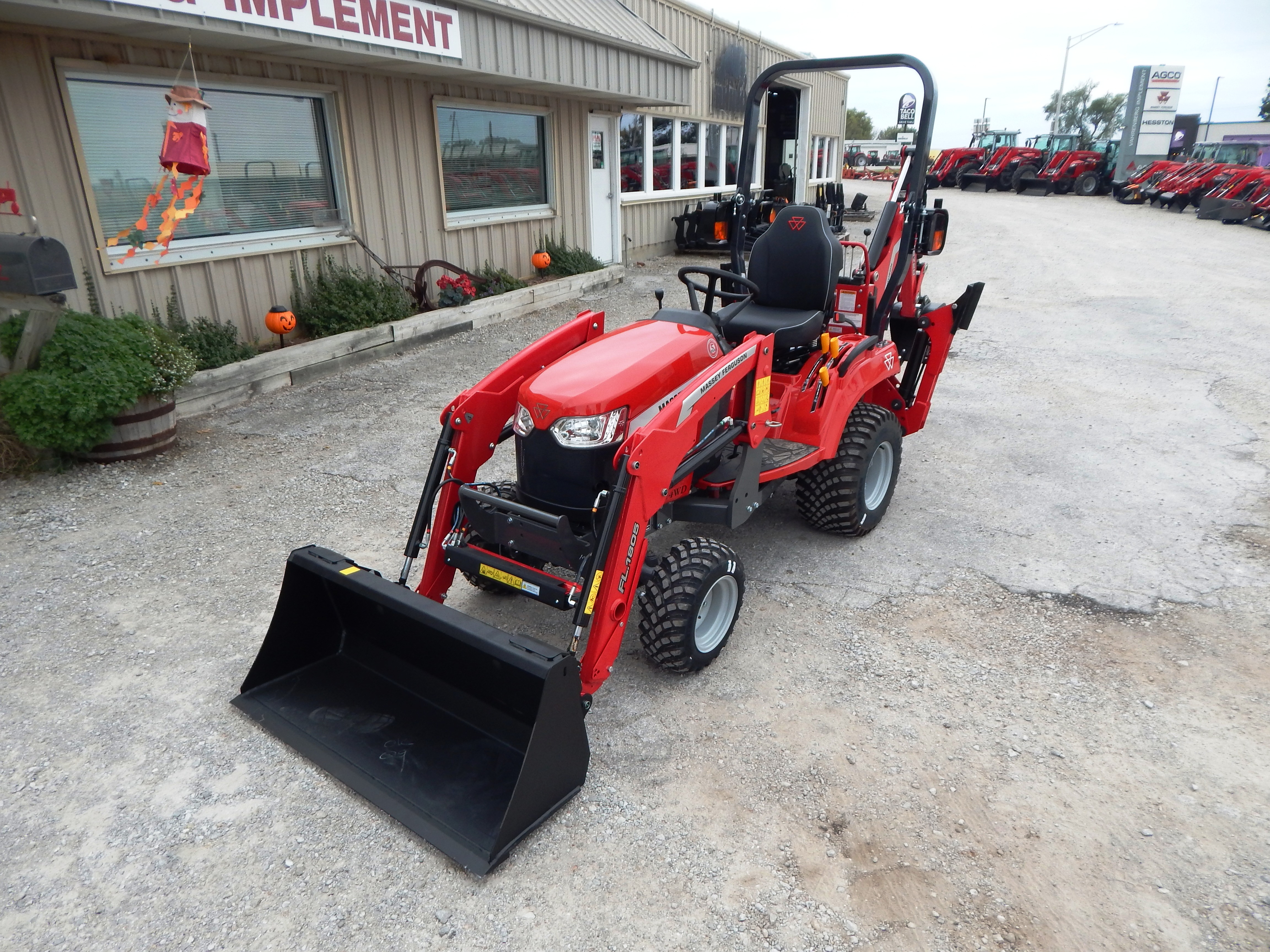 2026 Massey Ferguson 1GC.23B HYDRO TLB Tractor