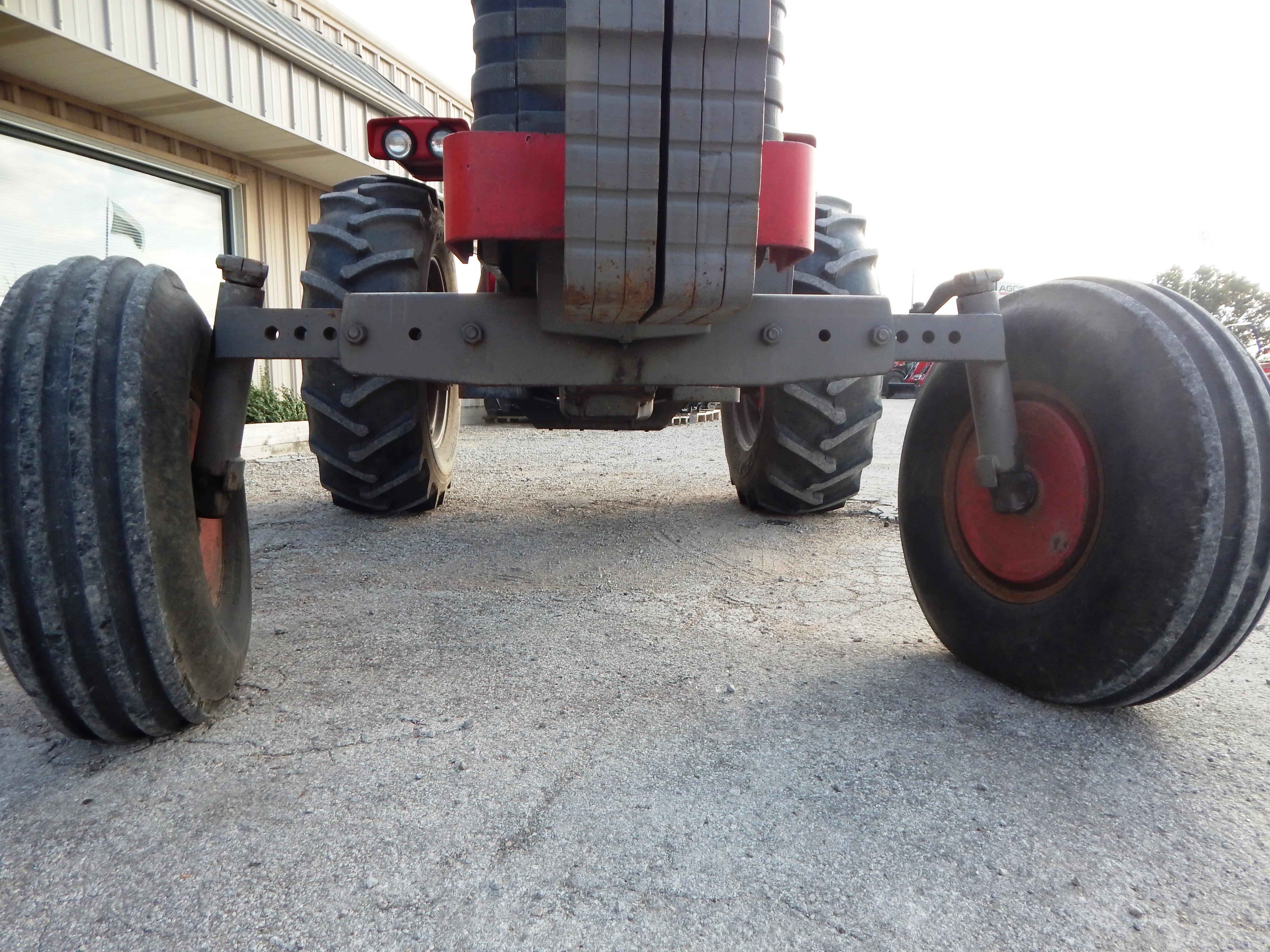 1971 Massey Ferguson 1080 Tractor