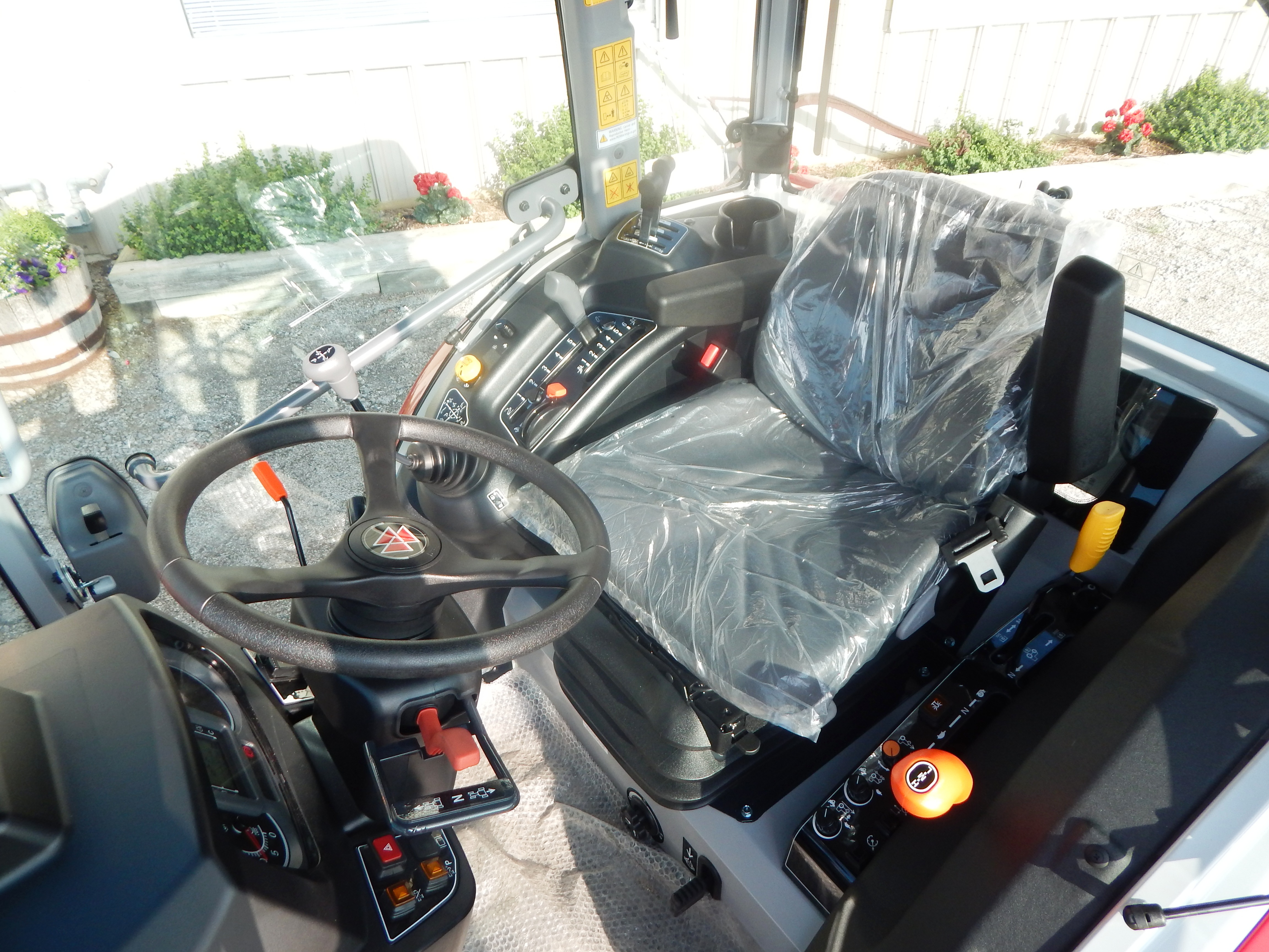 2026 Massey Ferguson 2M.65 Hybrid Deluxe Cab Tractor