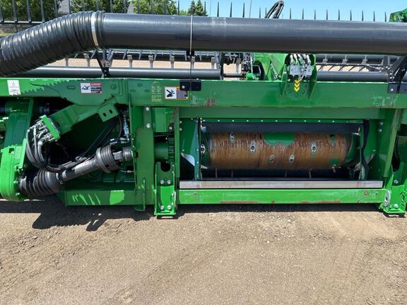 2022 John Deere RD40F Header Combine