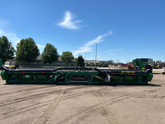 2022 John Deere RD40F Header Combine