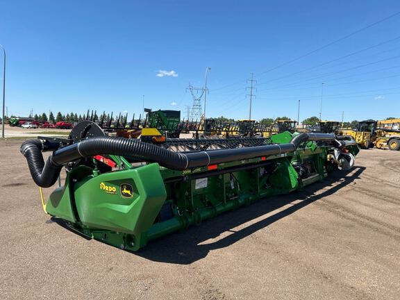 2022 John Deere RD40F Header Combine