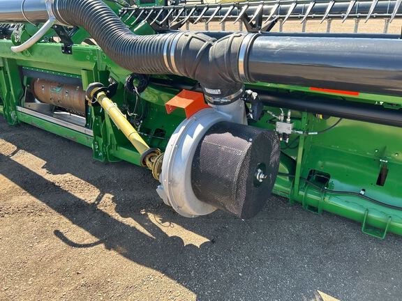 2022 John Deere RD40F Header Combine