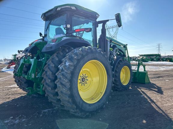 2023 John Deere 7R 250 Tractor