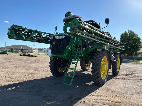 2016 John Deere R4045 Sprayer/High Clearance