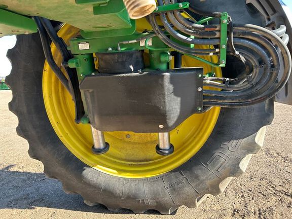 2016 John Deere R4045 Sprayer/High Clearance