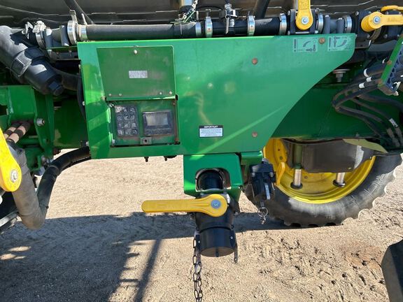 2016 John Deere R4045 Sprayer/High Clearance