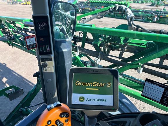 2016 John Deere R4045 Sprayer/High Clearance