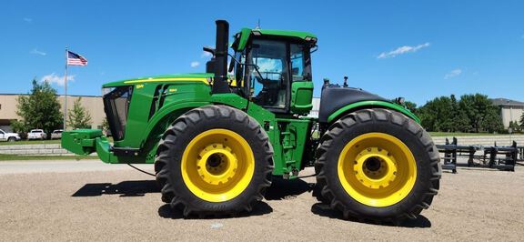 2023 John Deere 9R 590 Tractor 4WD