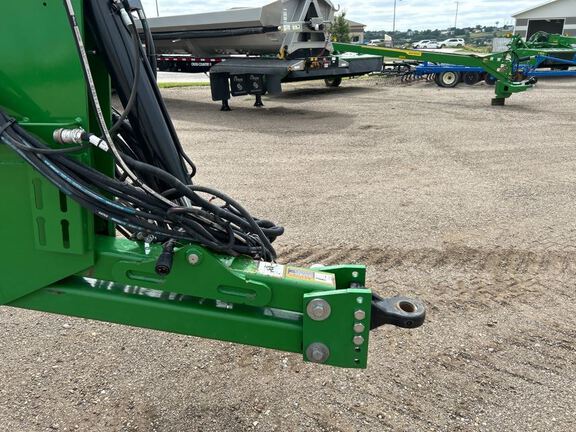 2022 John Deere DB60 Planter