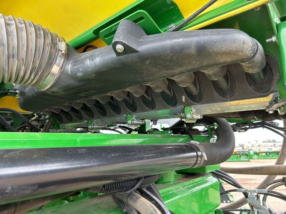 2022 John Deere DB60 Planter