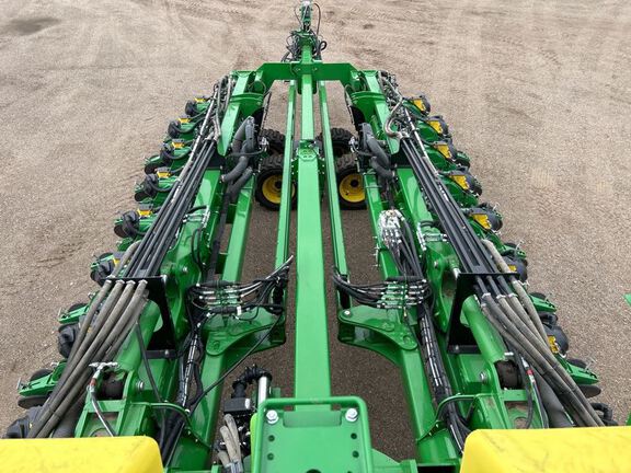 2022 John Deere DB60 Planter