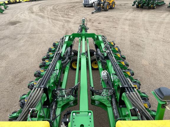 2022 John Deere DB60 Planter