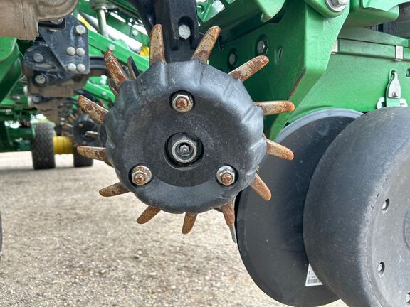 2022 John Deere DB60 Planter