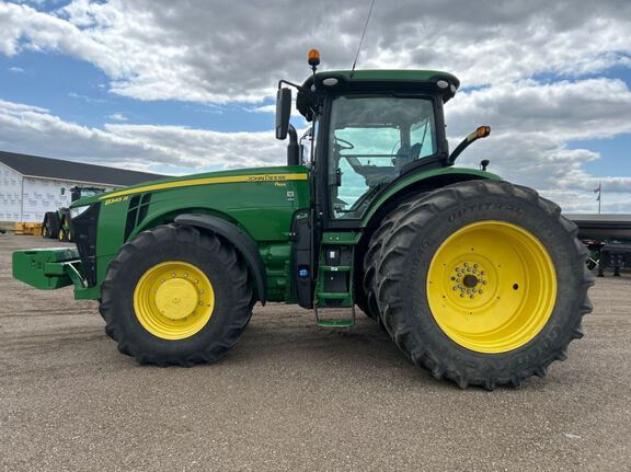 2018 John Deere 8345R Tractor